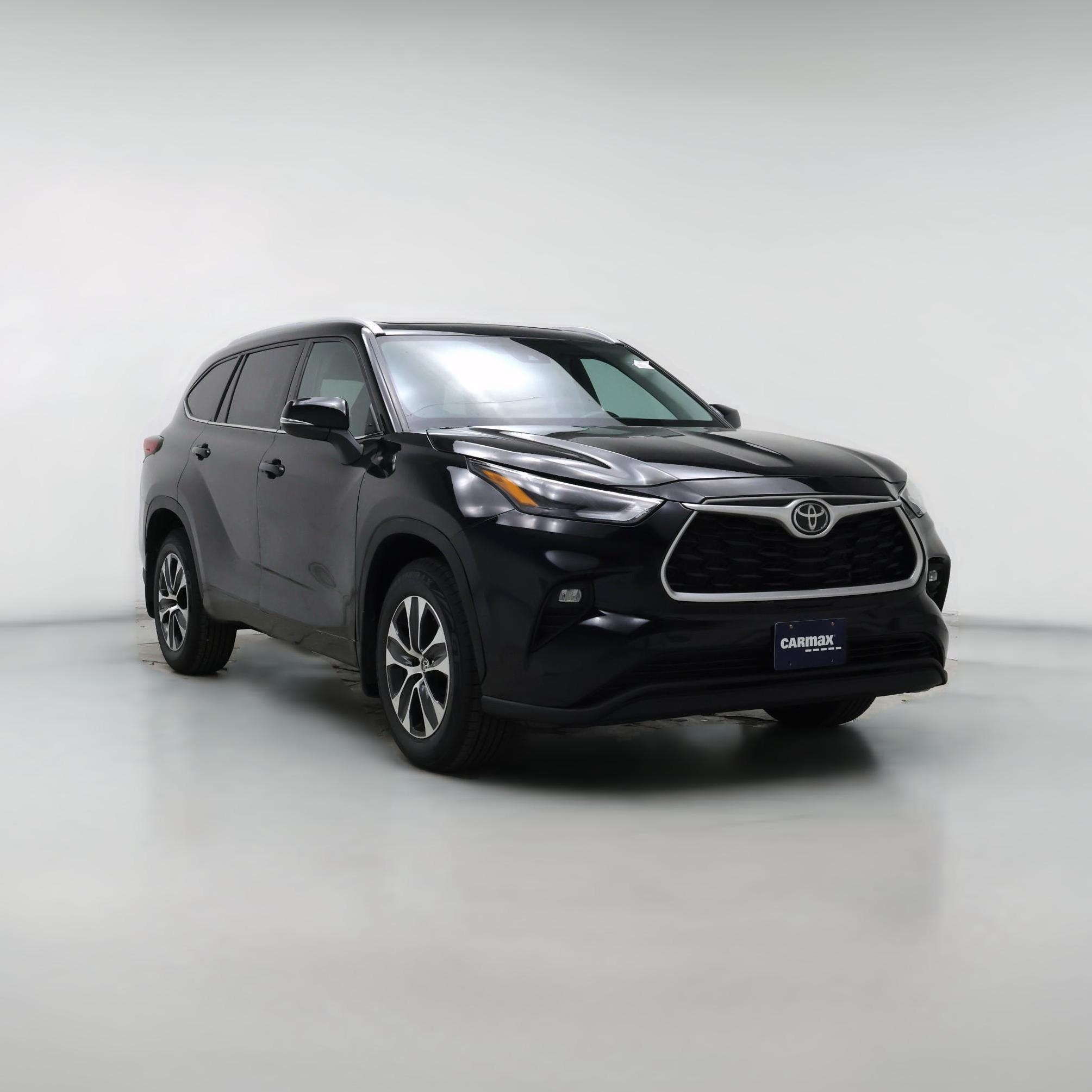 Thumbnail: 2022 Toyota Highlander - 1