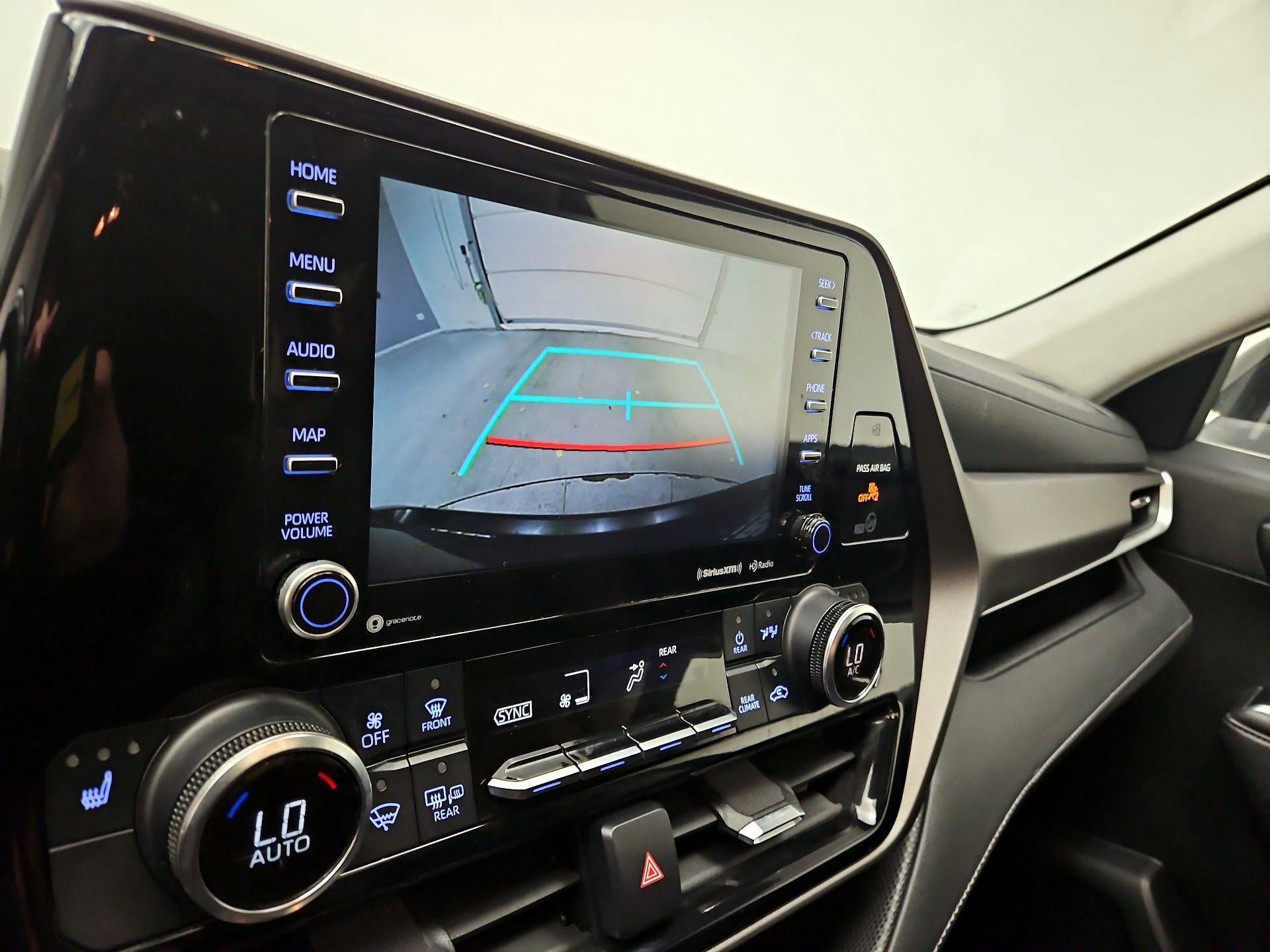 Thumbnail: 2022 Toyota Highlander - 14