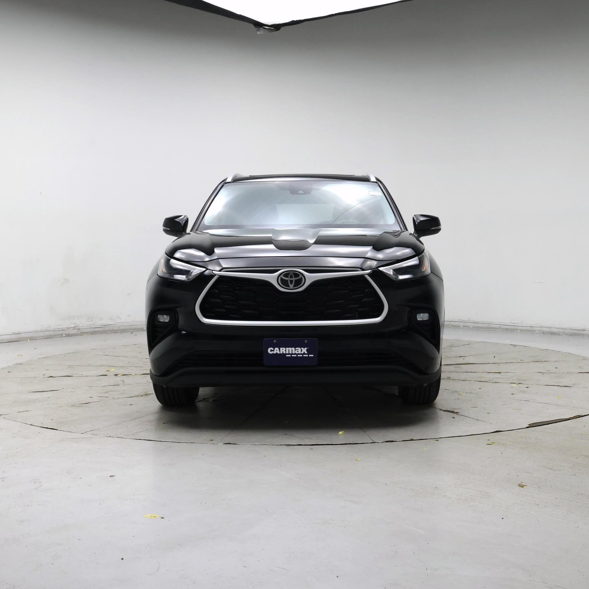 Thumbnail: 2022 Toyota Highlander - 5
