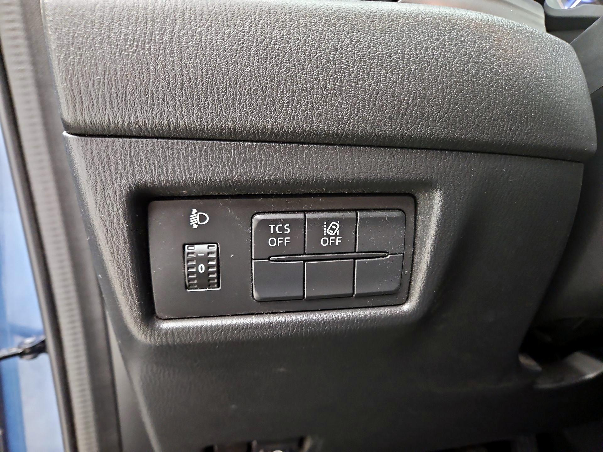 Thumbnail: 2018 Mazda CX-5 - 13