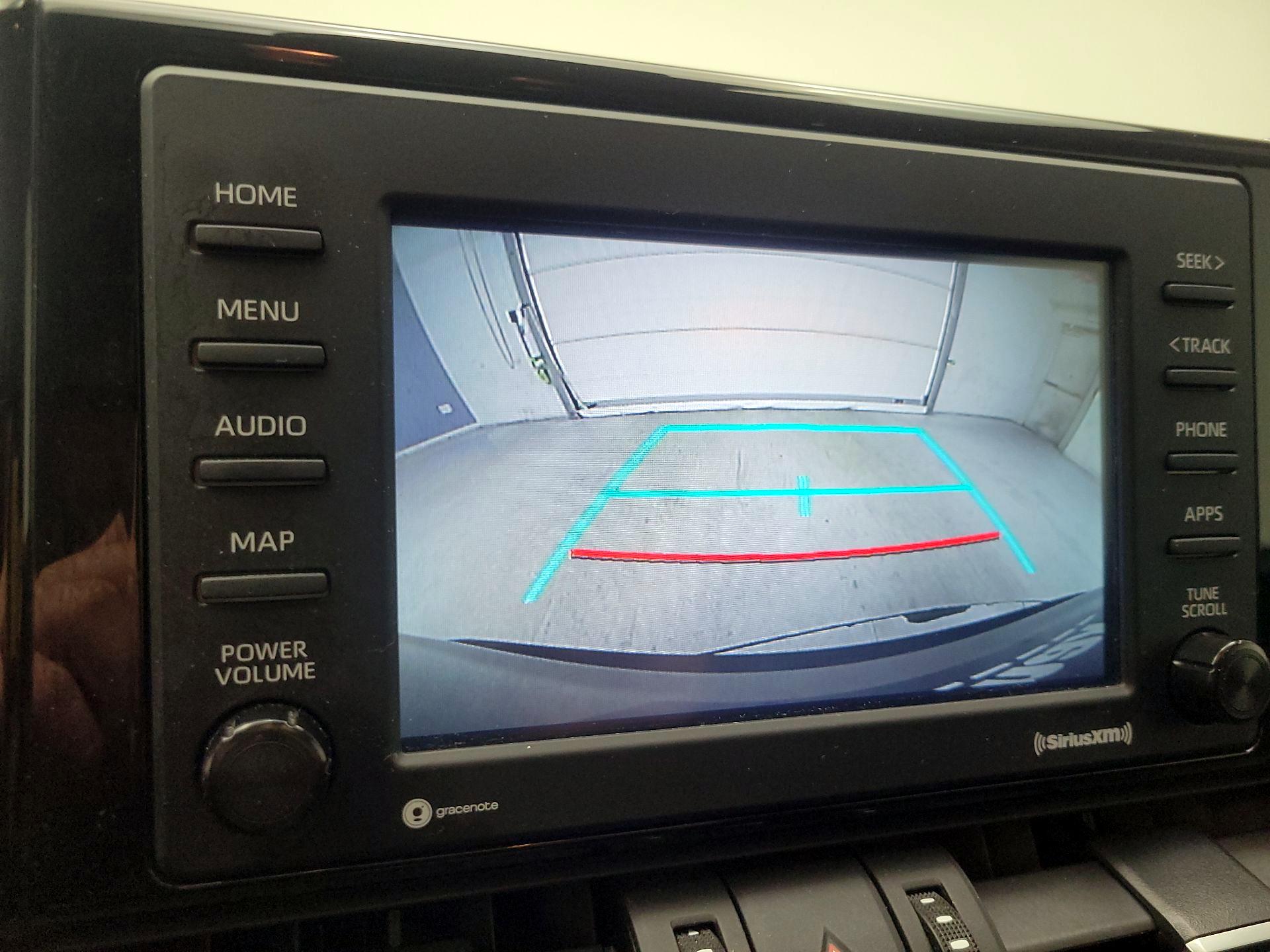 Thumbnail: 2021 Toyota RAV4 - 14