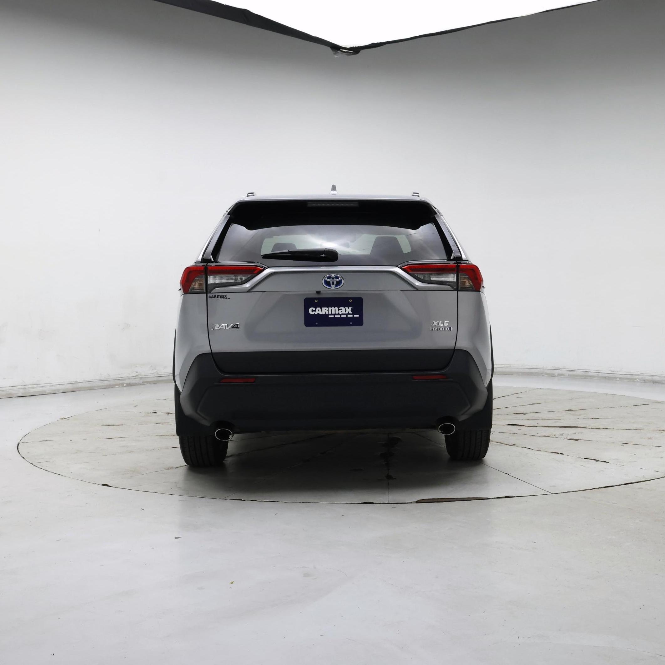 Thumbnail: 2021 Toyota RAV4 - 6