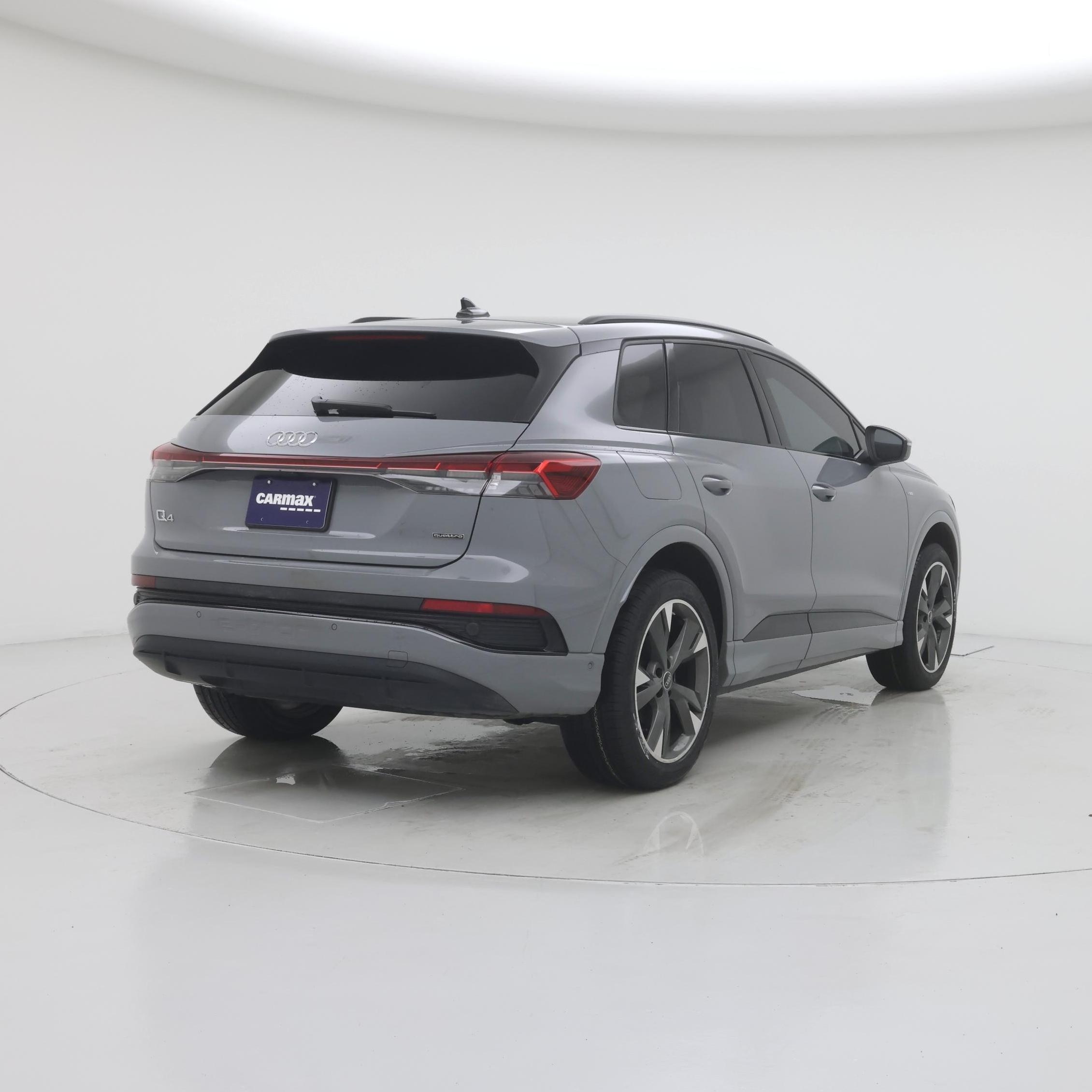 Thumbnail: 2024 Audi Q4 e-tron - 8