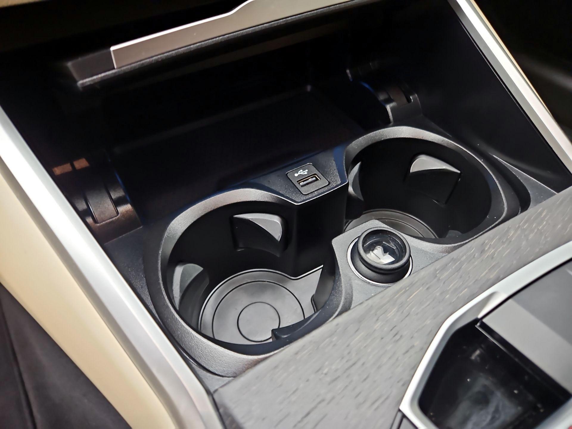 Thumbnail: 2023 BMW 3 Series - 18