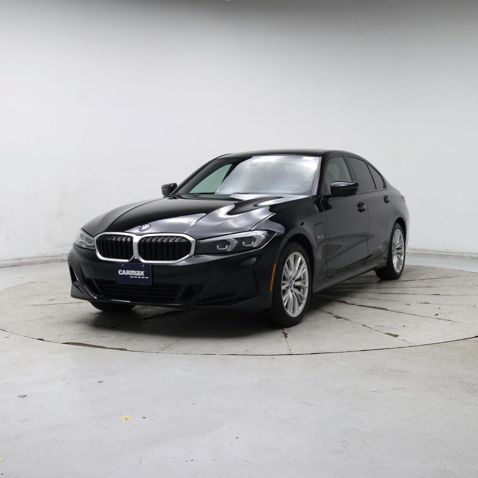 Thumbnail: 2023 BMW 3 Series - 4