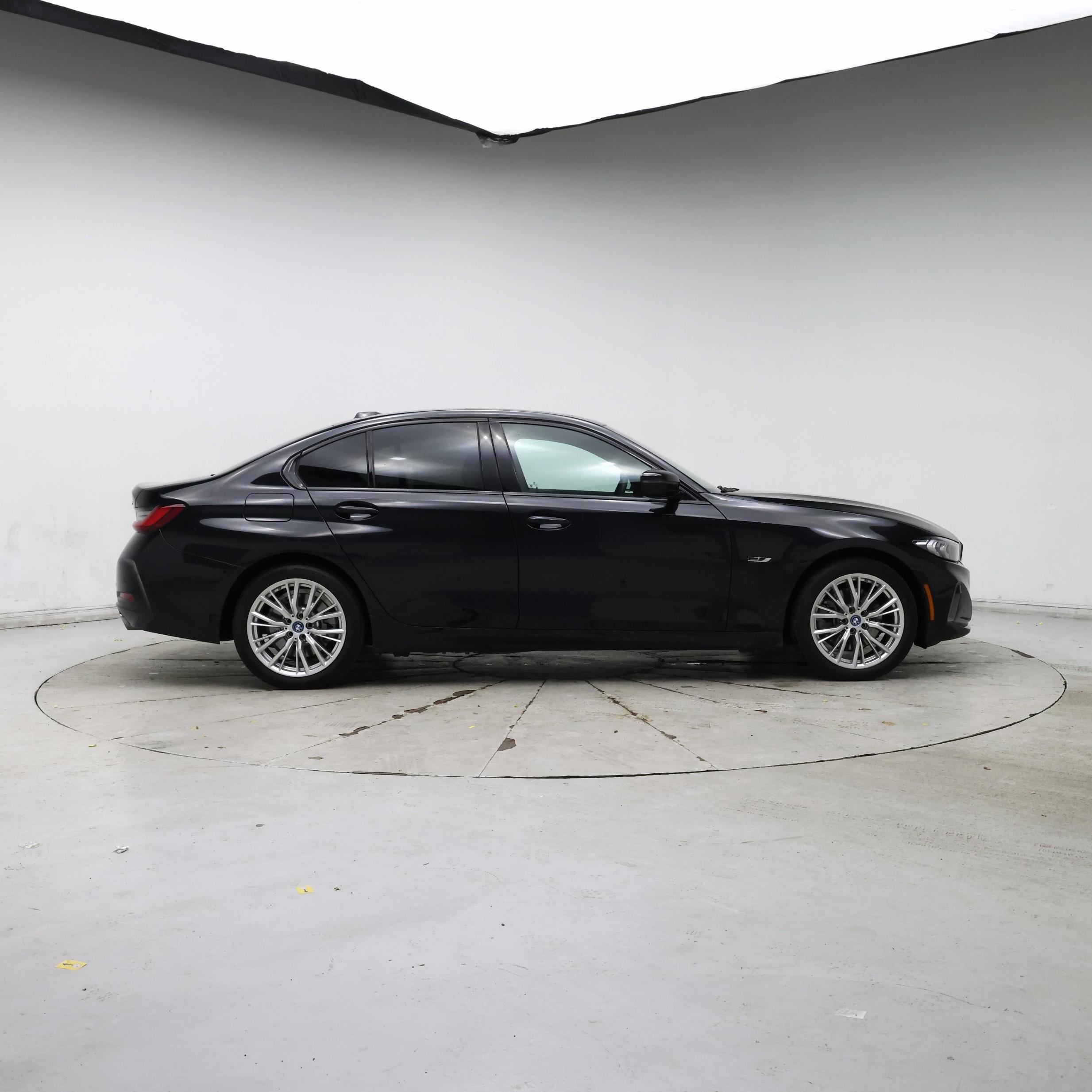 Thumbnail: 2023 BMW 3 Series - 7