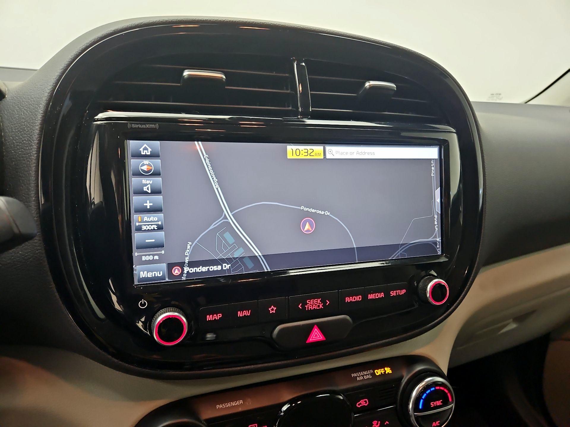 Thumbnail: 2020 Kia Soul - 14