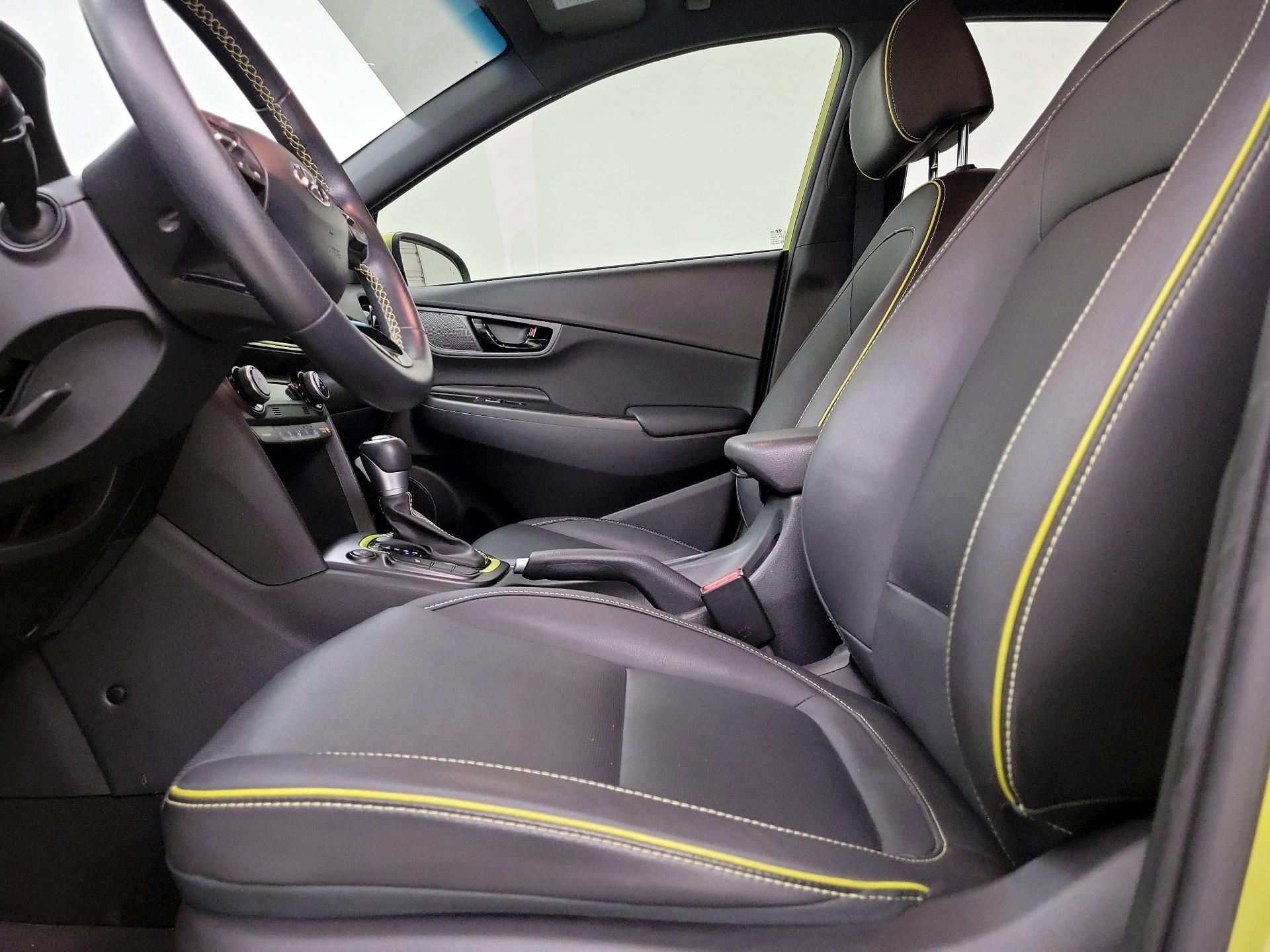 Thumbnail: 2020 Hyundai Kona - 11