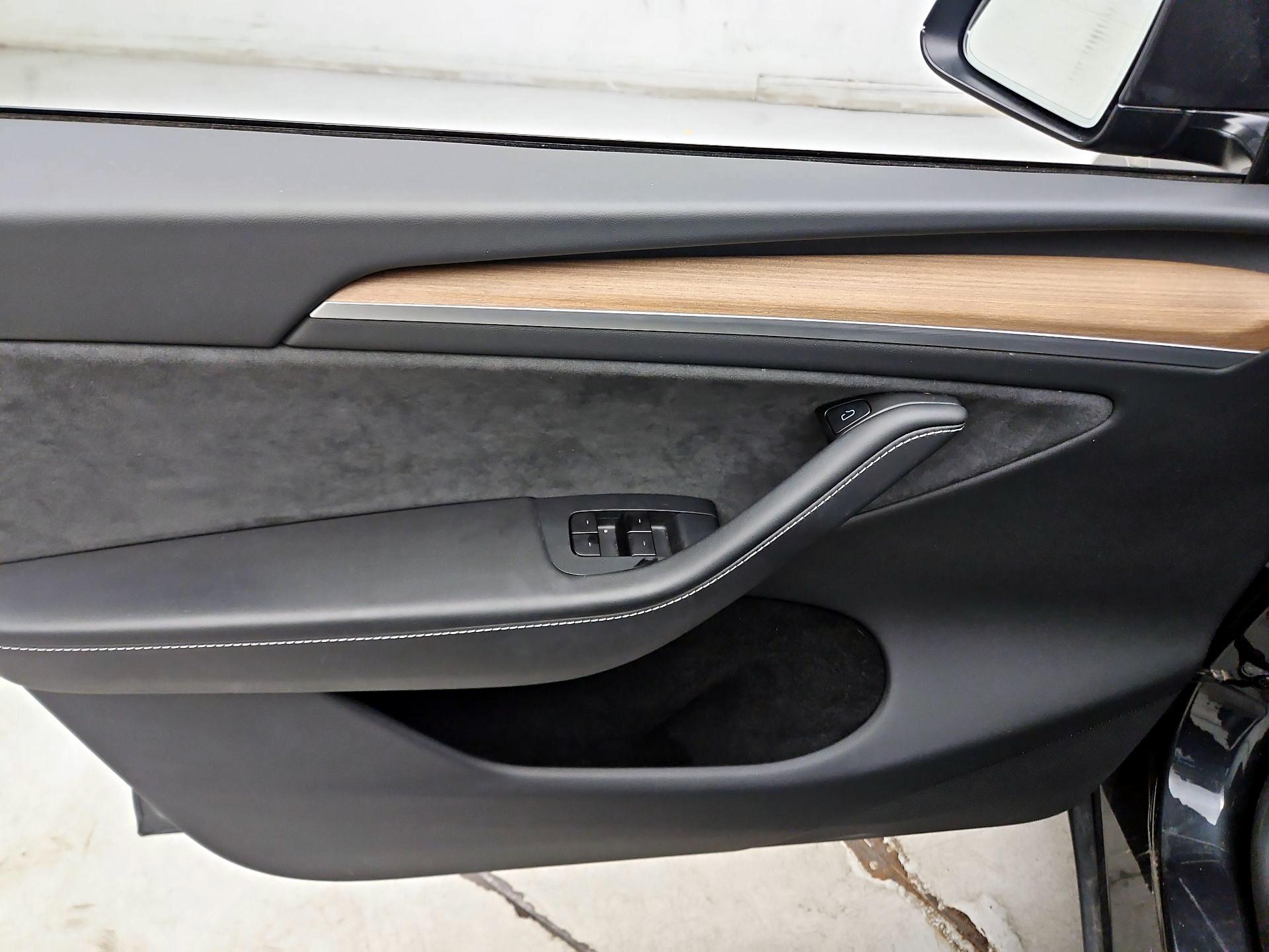 Thumbnail: 2024 Tesla Model Y - 12