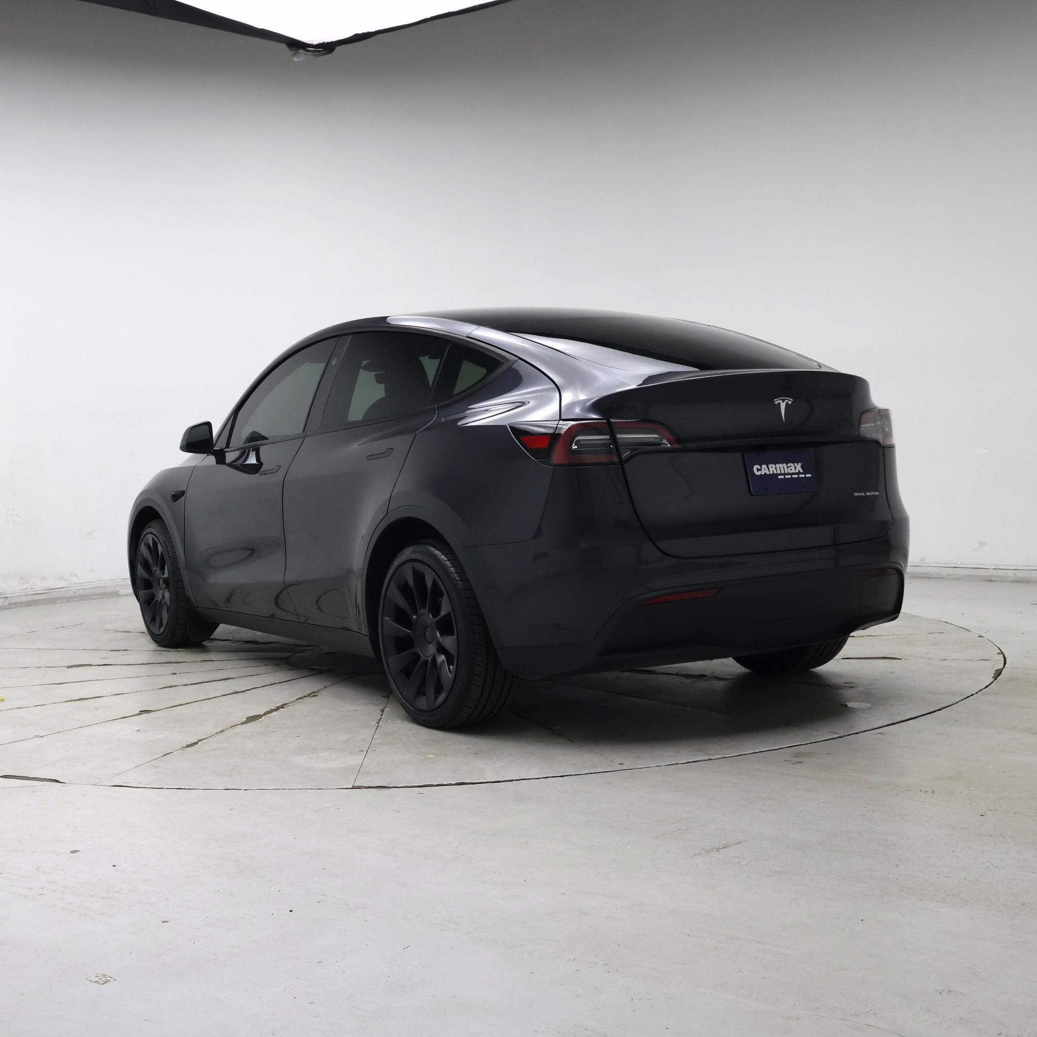 Thumbnail: 2024 Tesla Model Y - 2