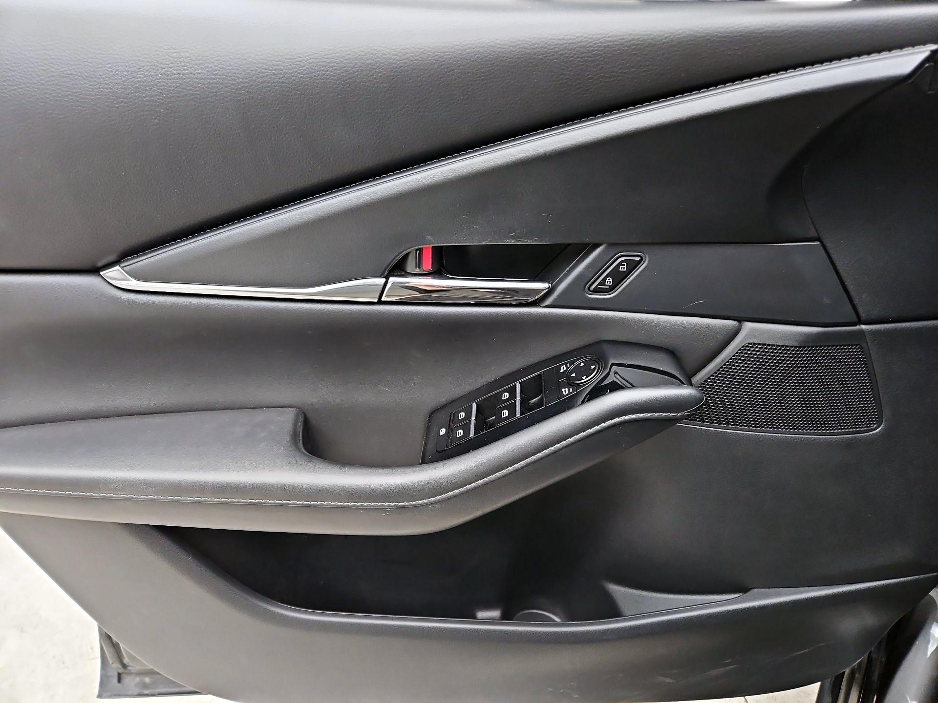 Thumbnail: 2023 Mazda CX-30 - 12