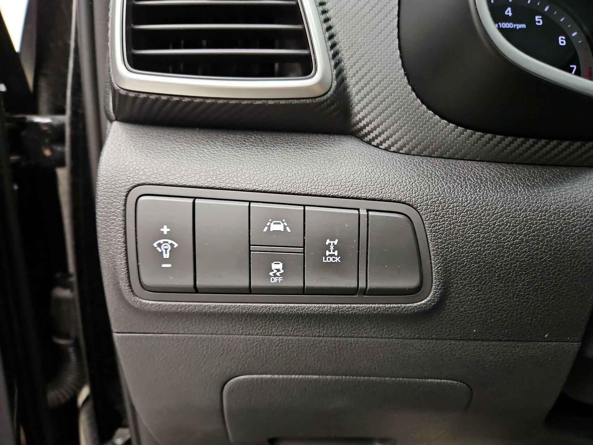 Thumbnail: 2019 Hyundai Tucson - 13