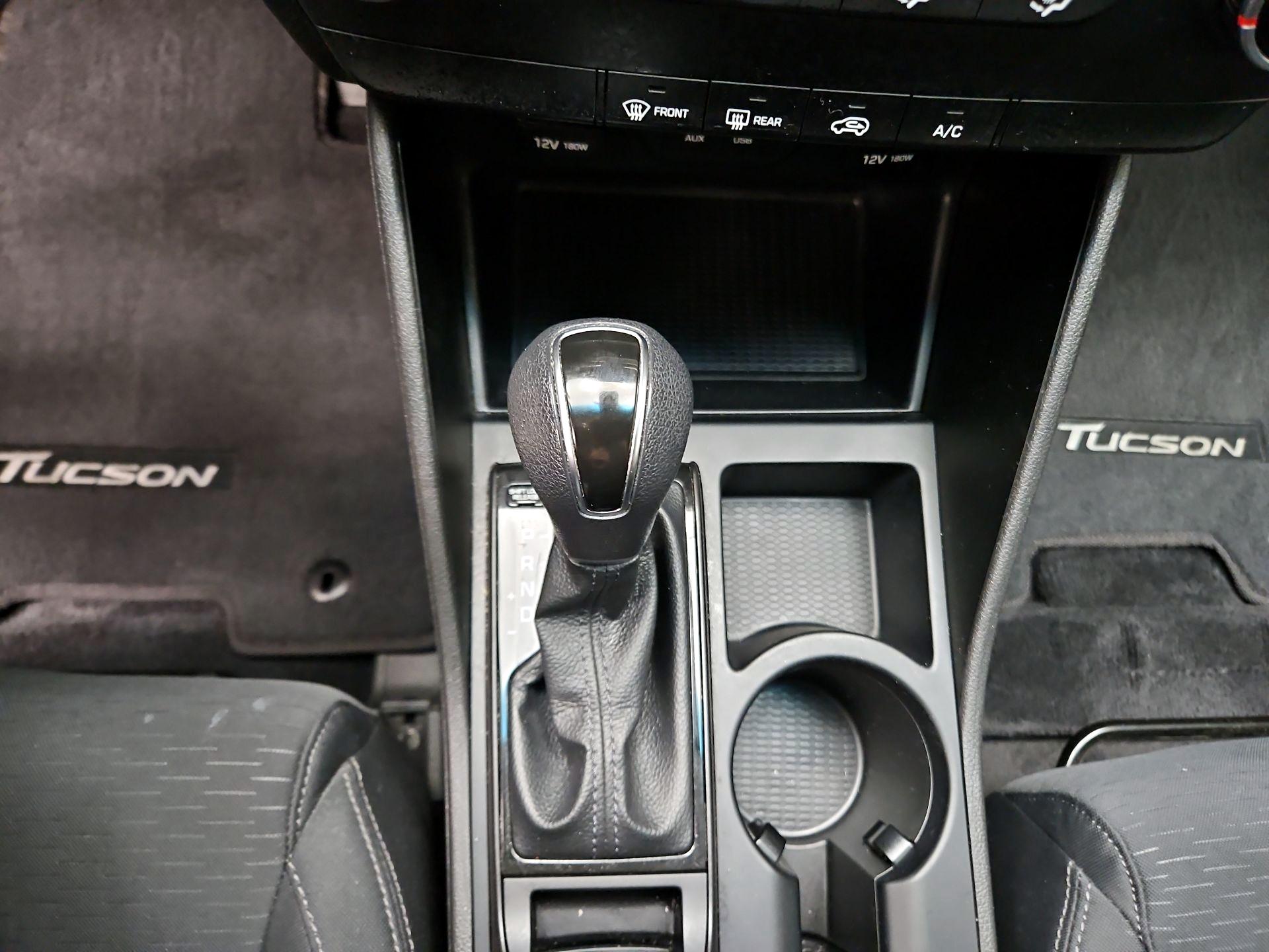 Thumbnail: 2019 Hyundai Tucson - 17