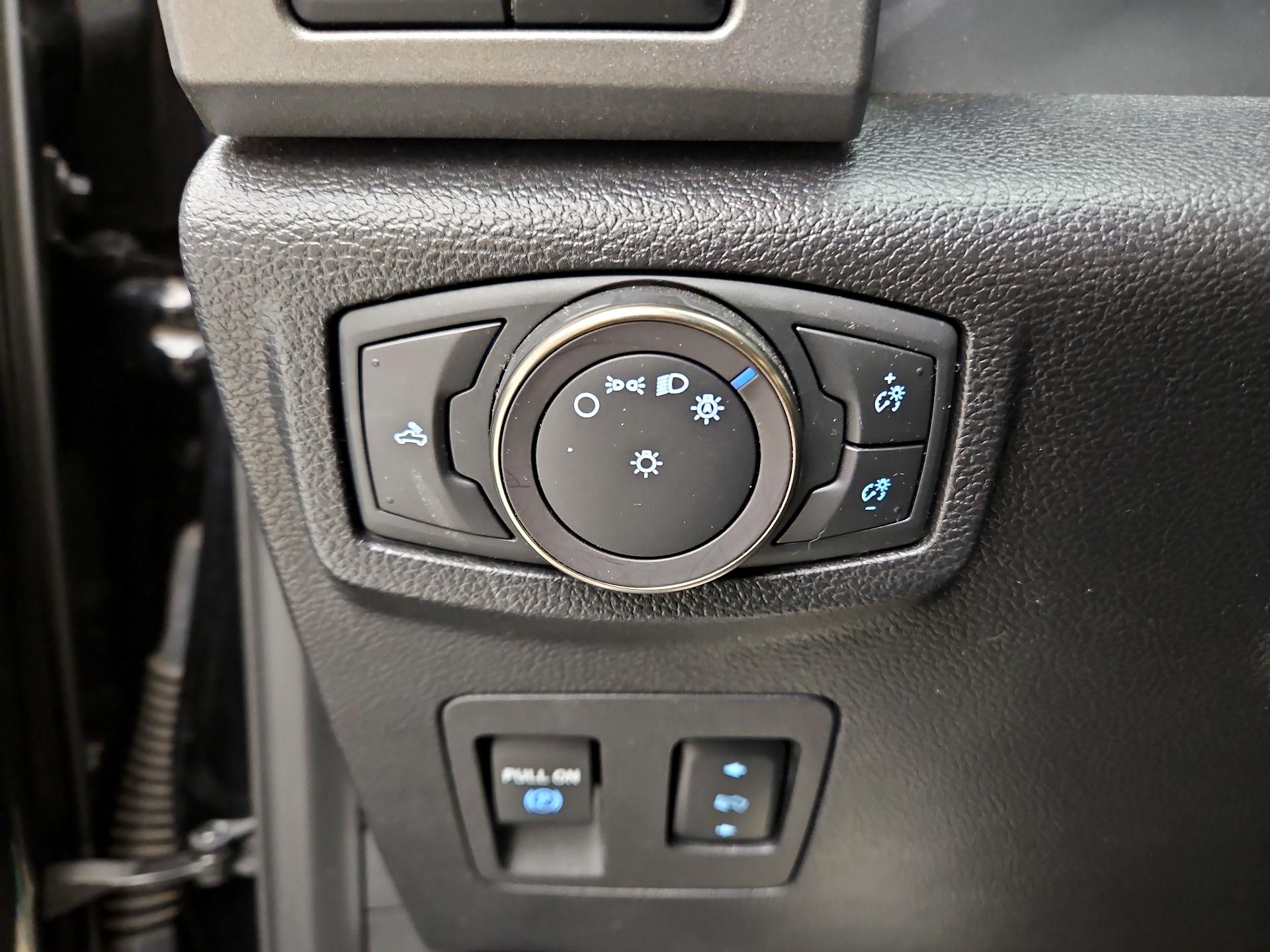 Thumbnail: 2019 Ford F-150 - 13