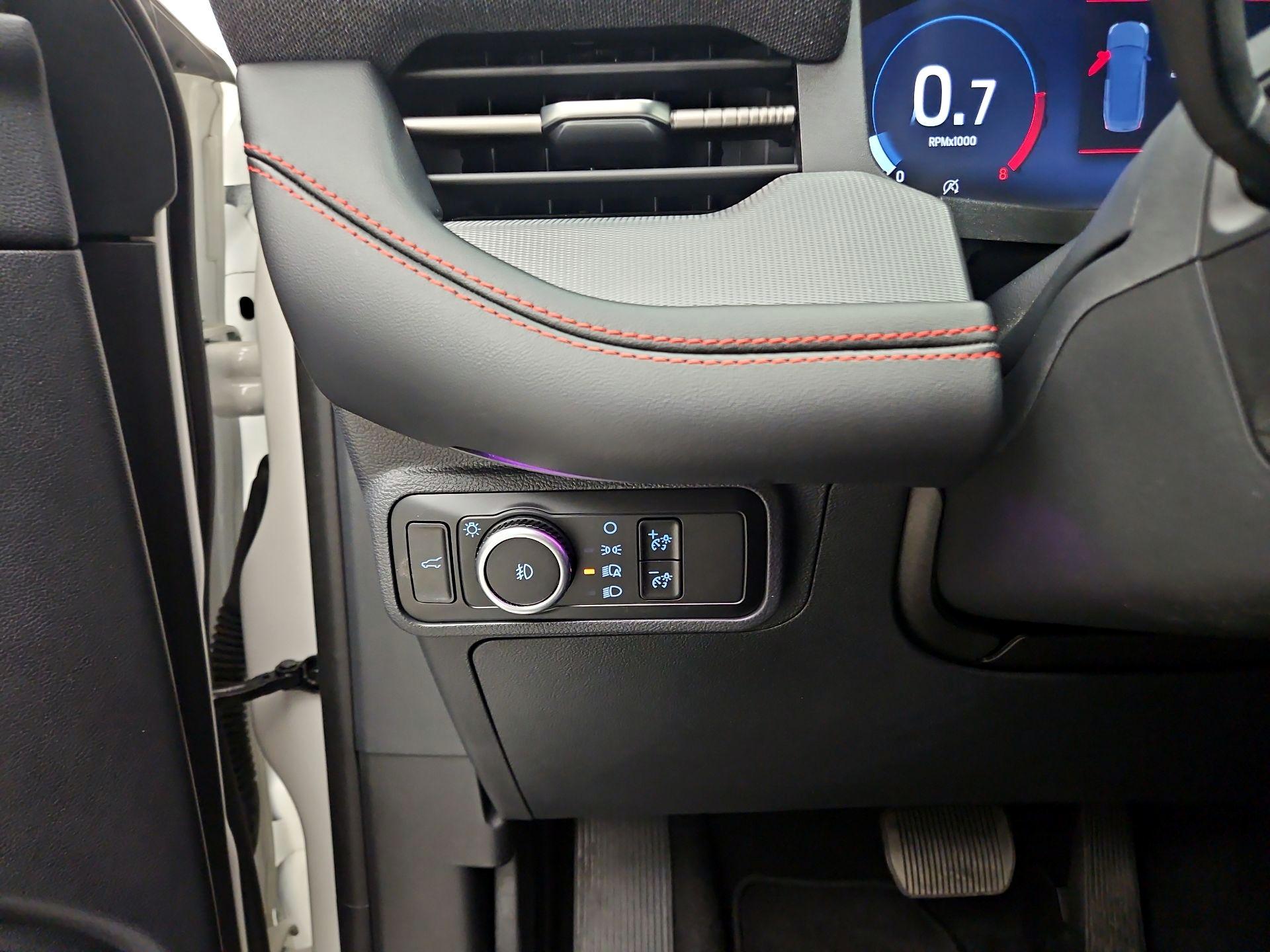 Thumbnail: 2025 Ford Explorer - 13