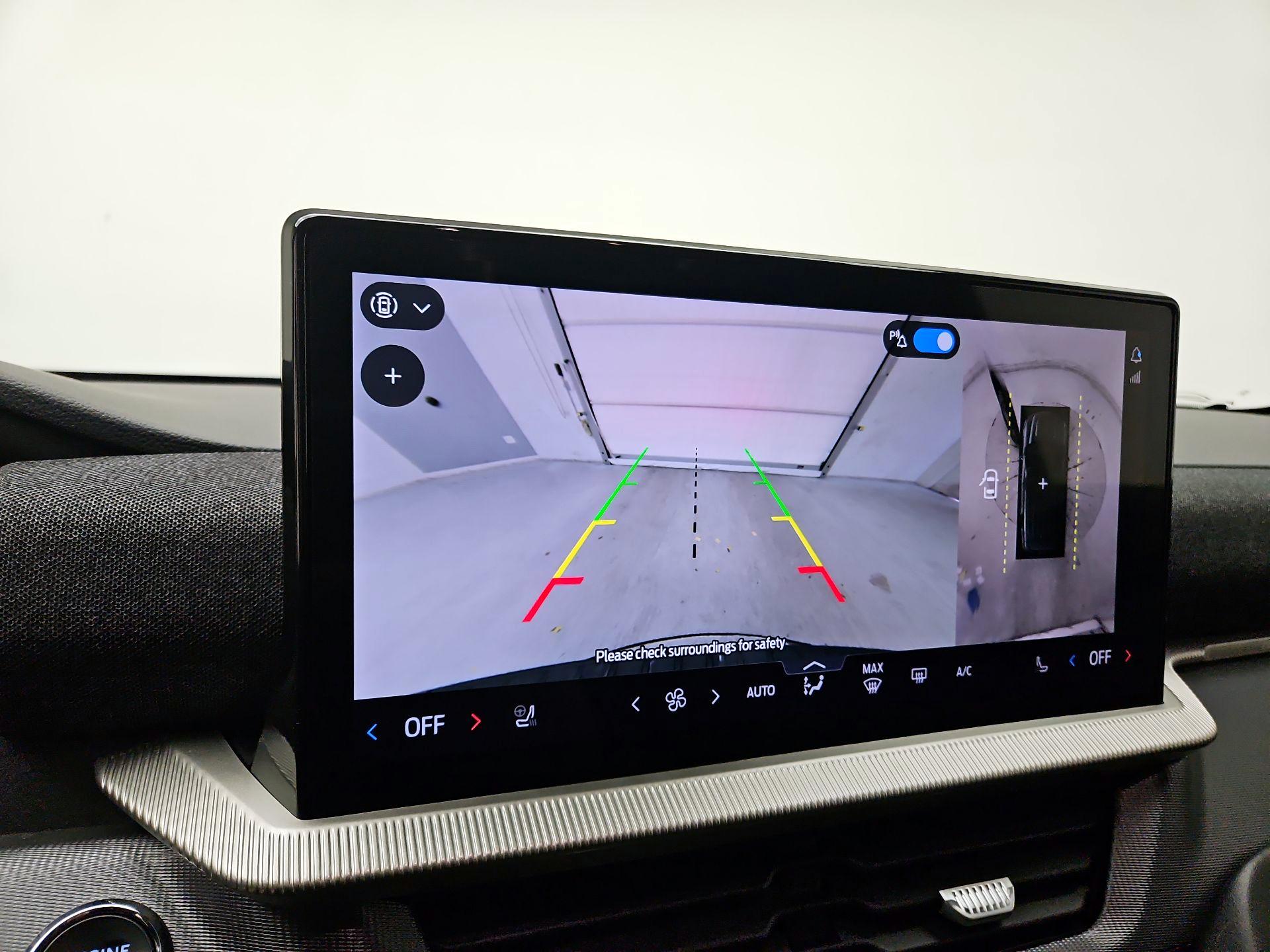 Thumbnail: 2025 Ford Explorer - 14