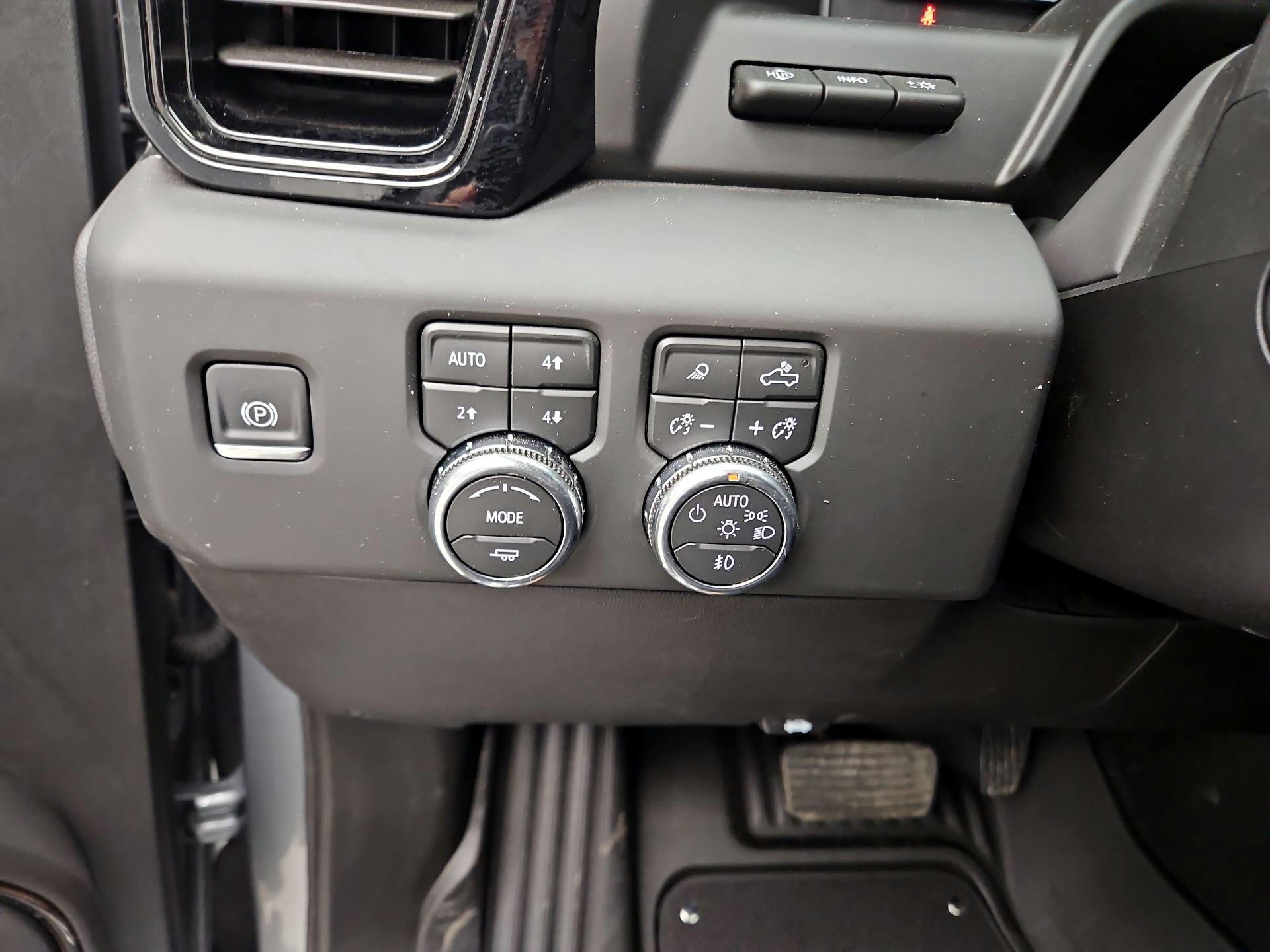 Thumbnail: 2026 GMC Sierra 1500 - 13