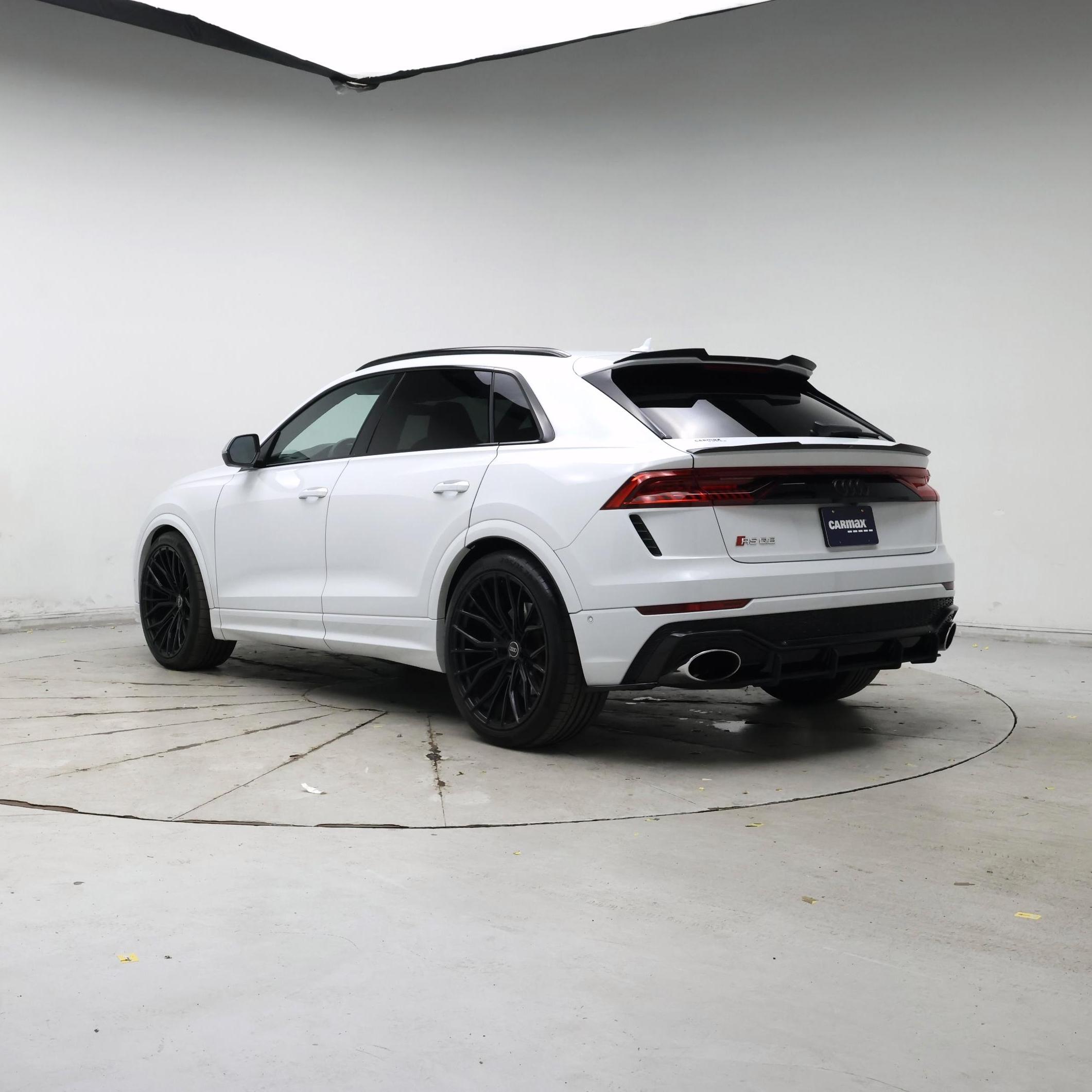 Thumbnail: 2022 Audi RS Q8 - 2