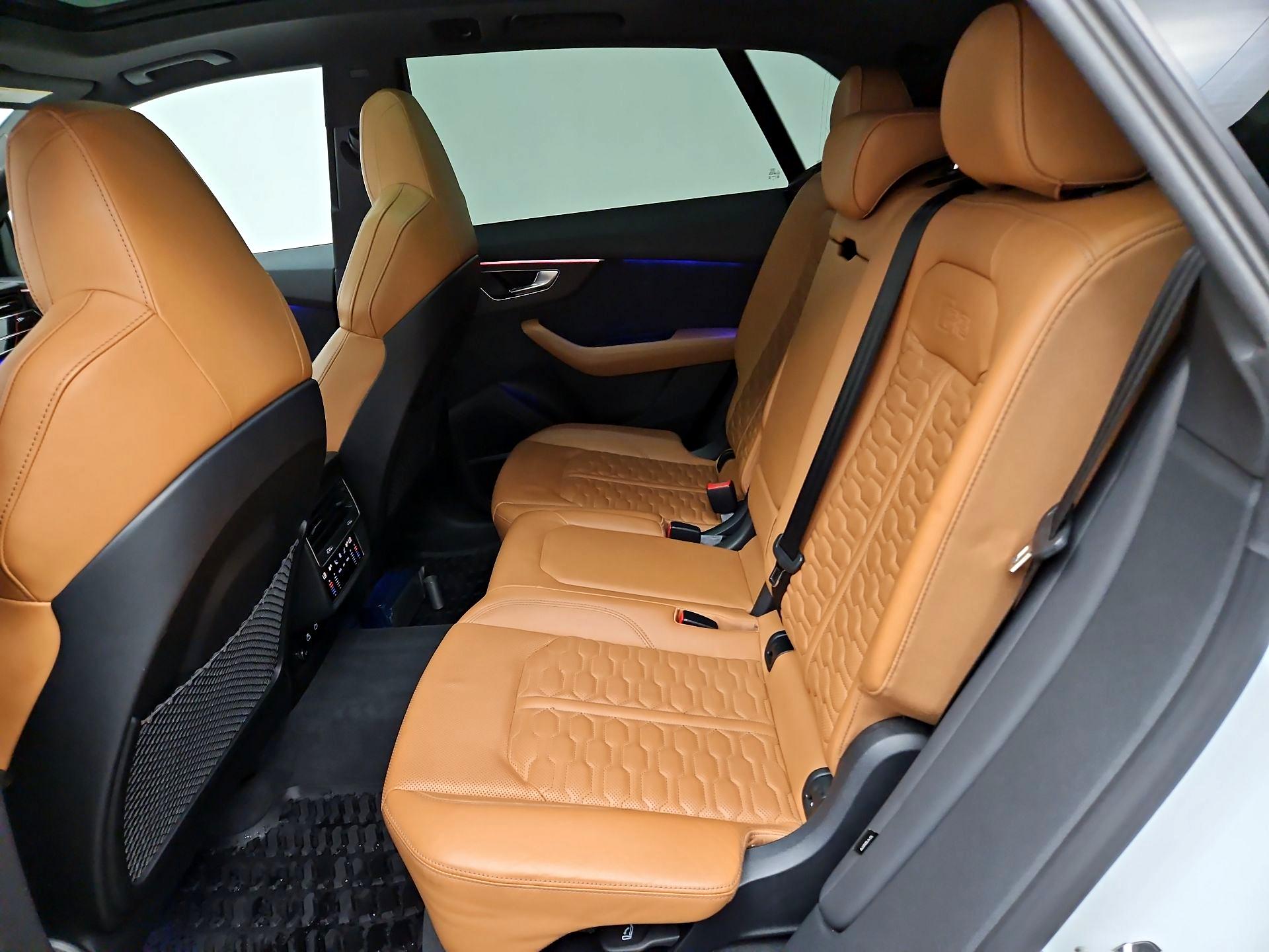 Thumbnail: 2022 Audi RS Q8 - 20