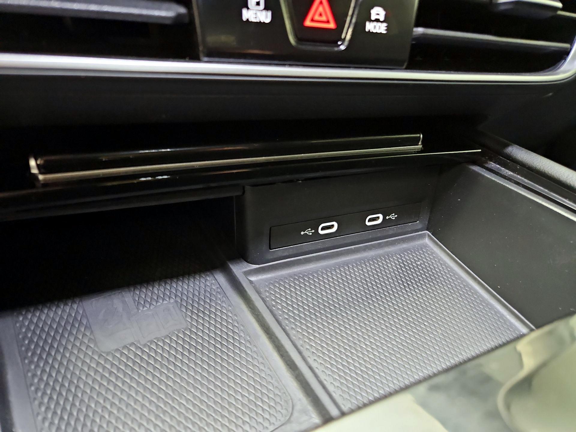 Thumbnail: 2024 Volkswagen Atlas - 19