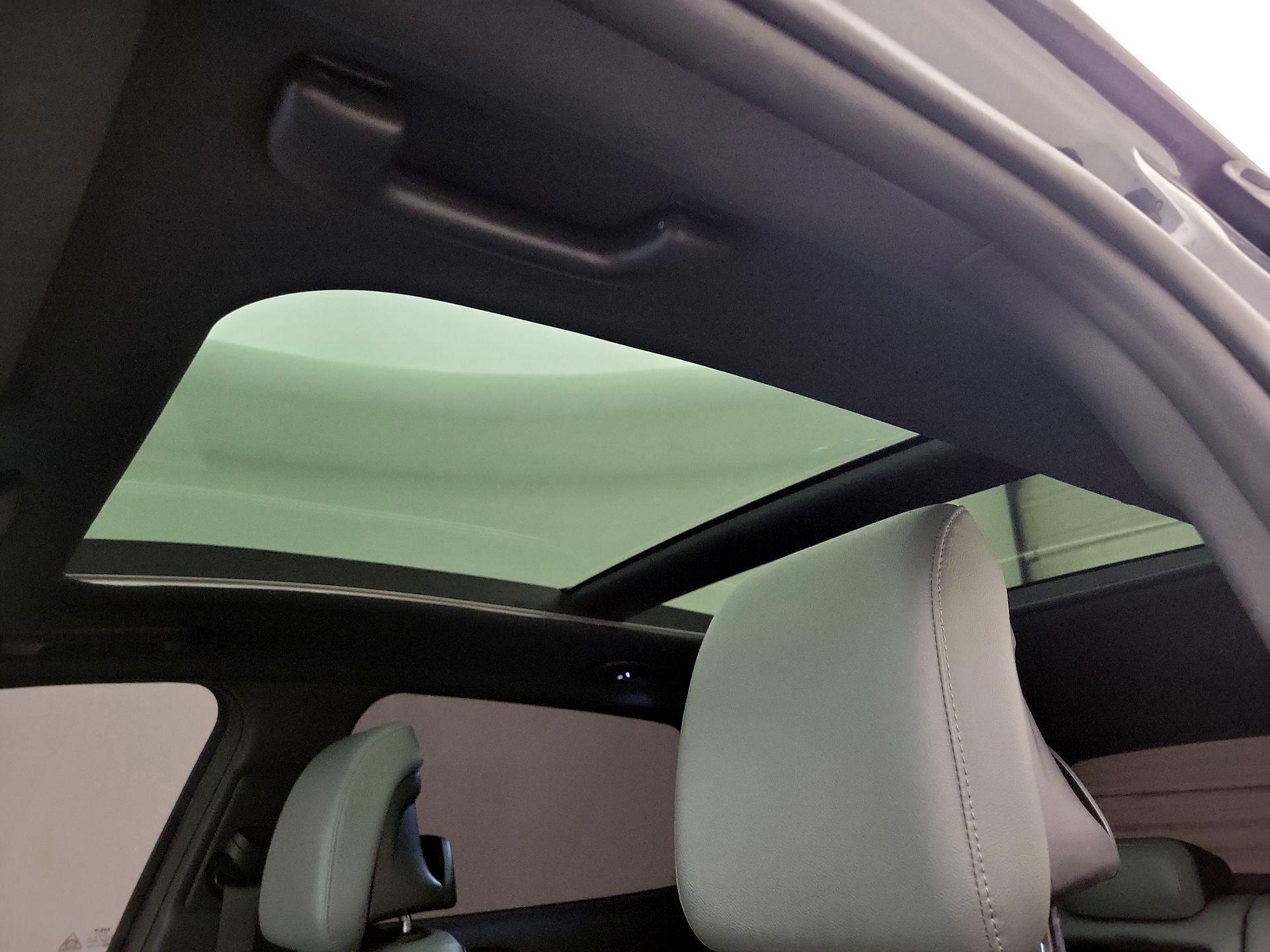 Thumbnail: 2023 Kia Sportage - 19