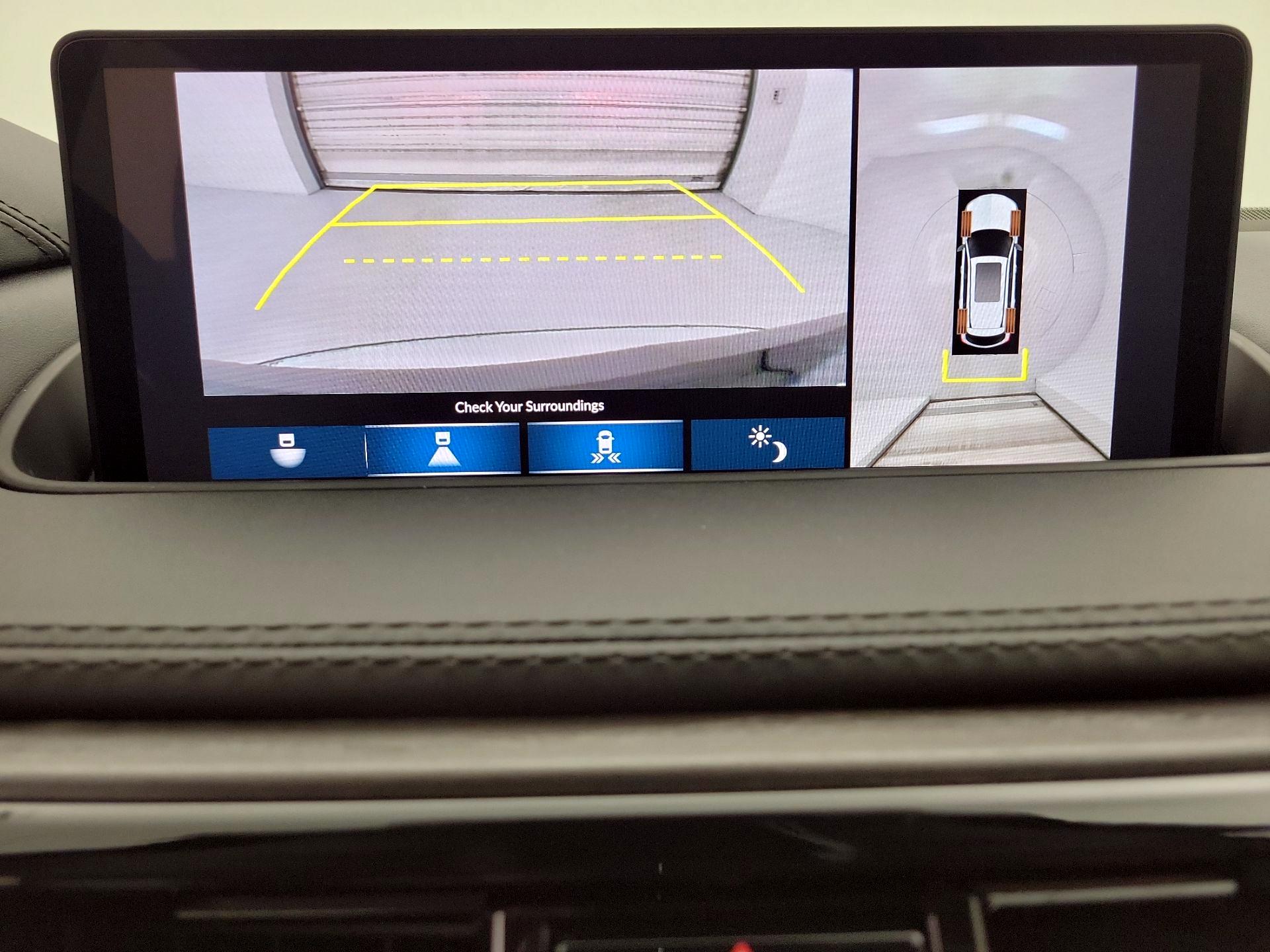 Thumbnail: 2023 Acura MDX - 15