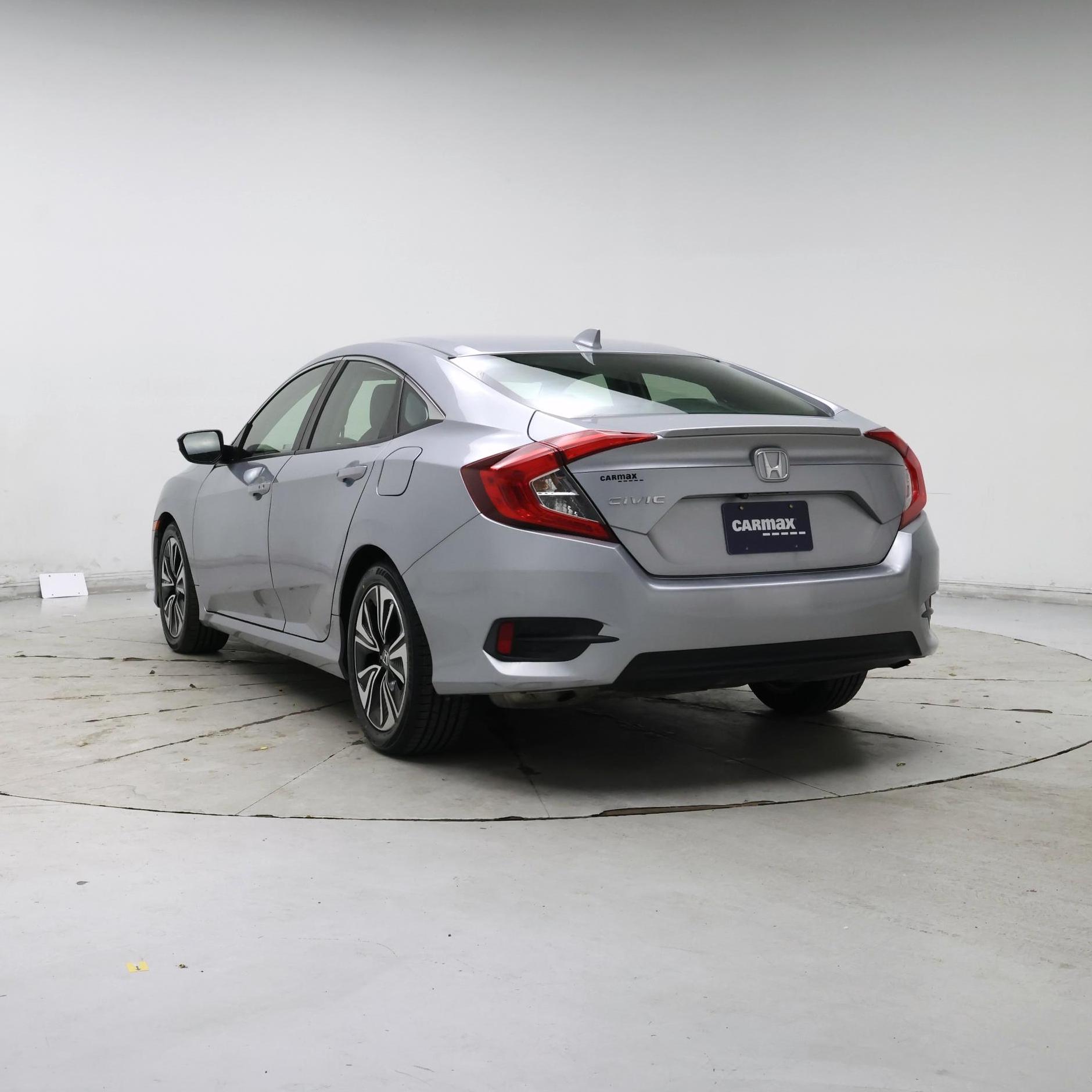 Thumbnail: 2018 Honda Civic - 2