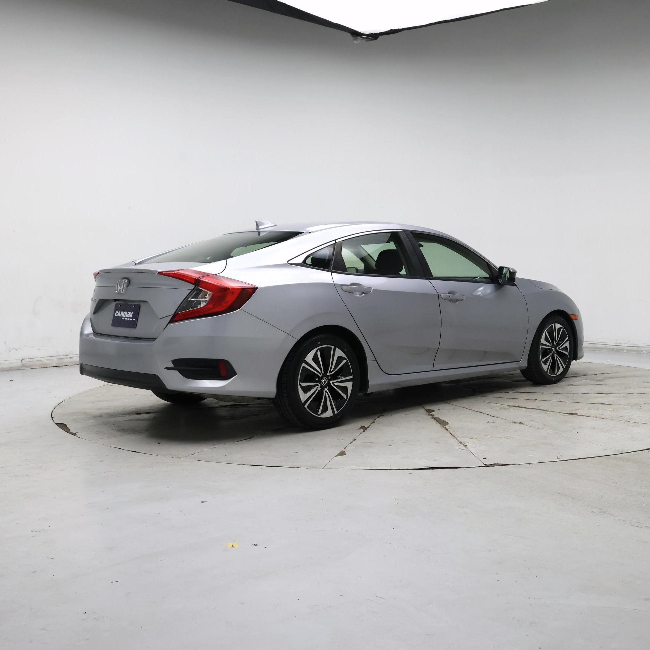 Thumbnail: 2018 Honda Civic - 8