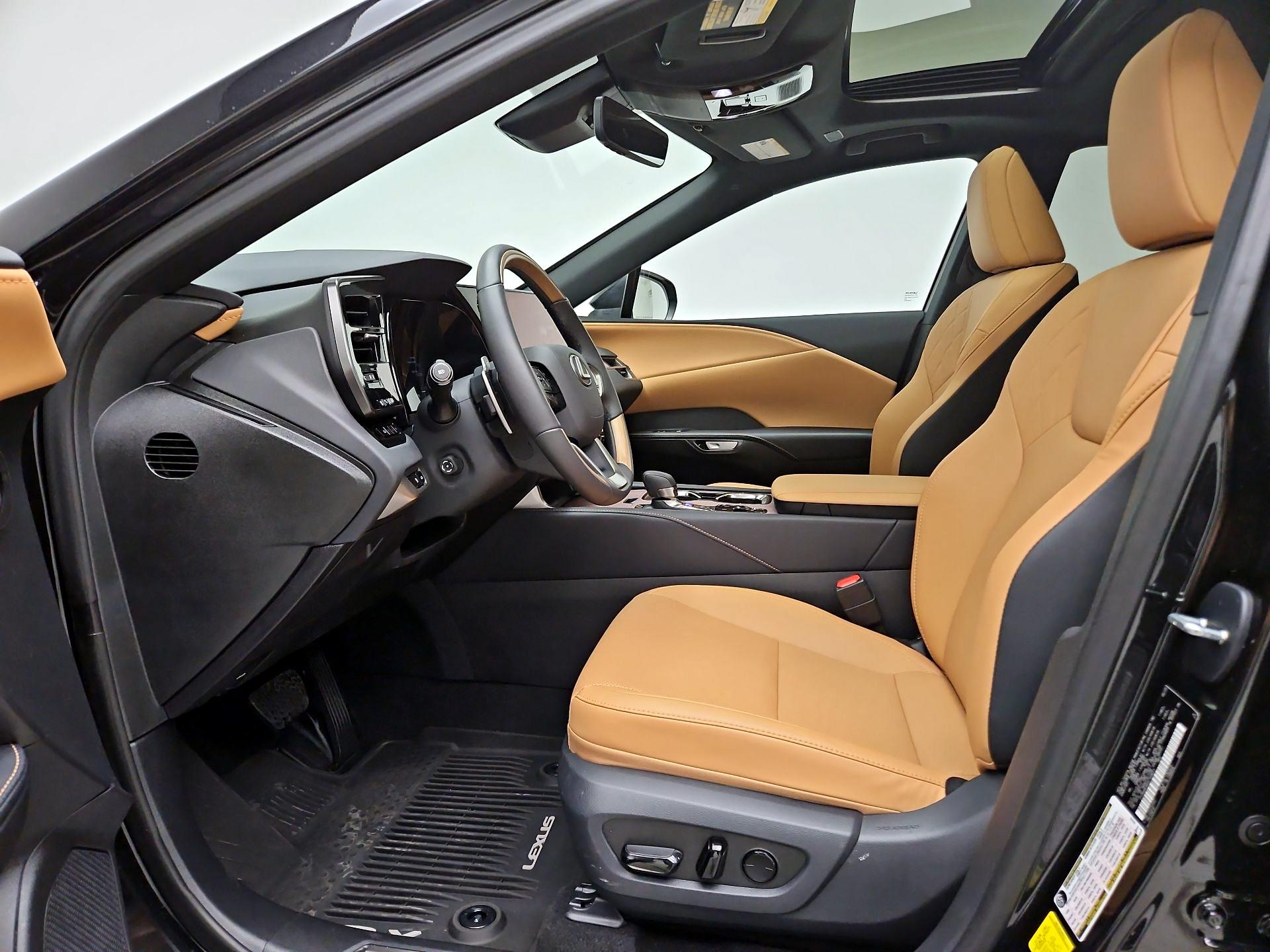 Thumbnail: 2025 Lexus RX - 9