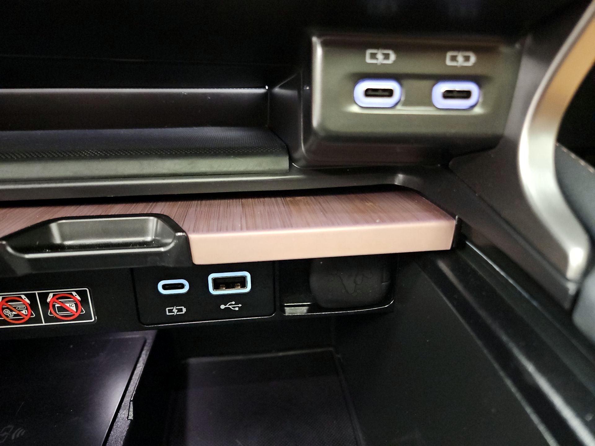 Thumbnail: 2025 Lexus RX - 16