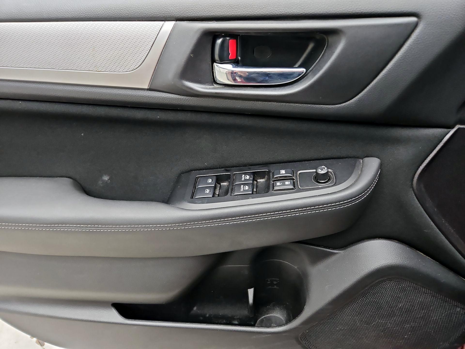 Thumbnail: 2018 Subaru Legacy - 10