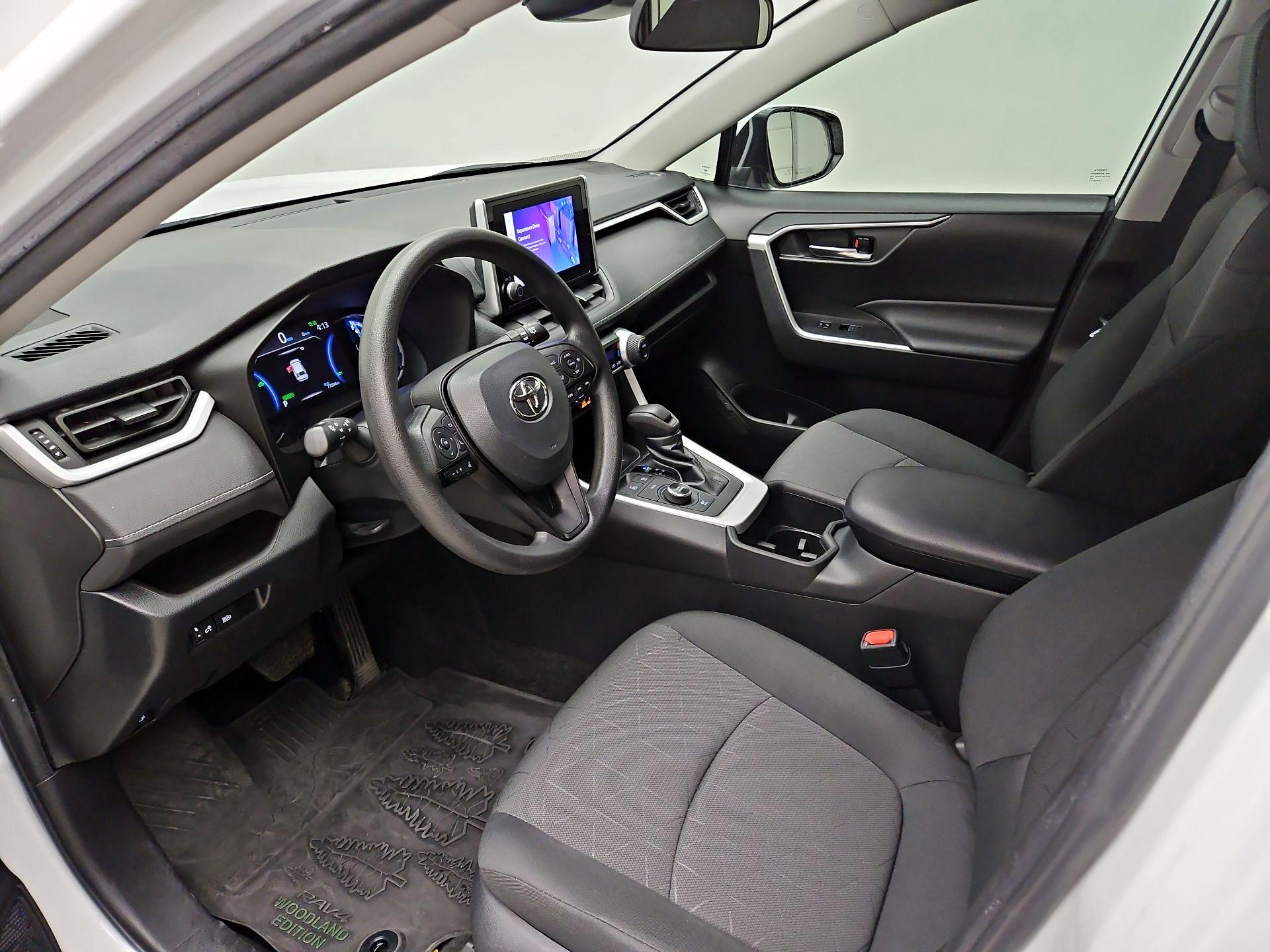 Thumbnail: 2023 Toyota RAV4 - 11