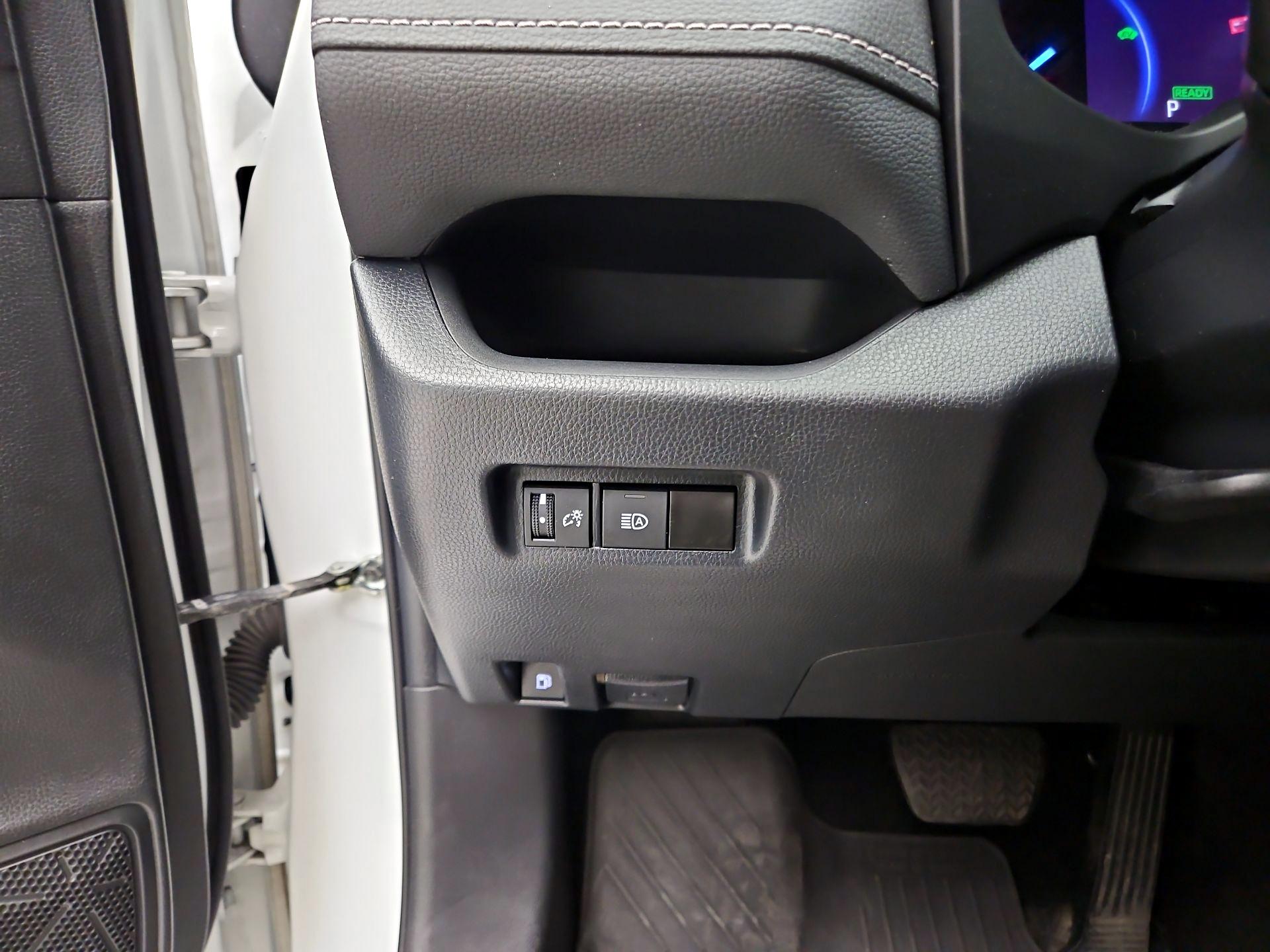 Thumbnail: 2023 Toyota RAV4 - 13