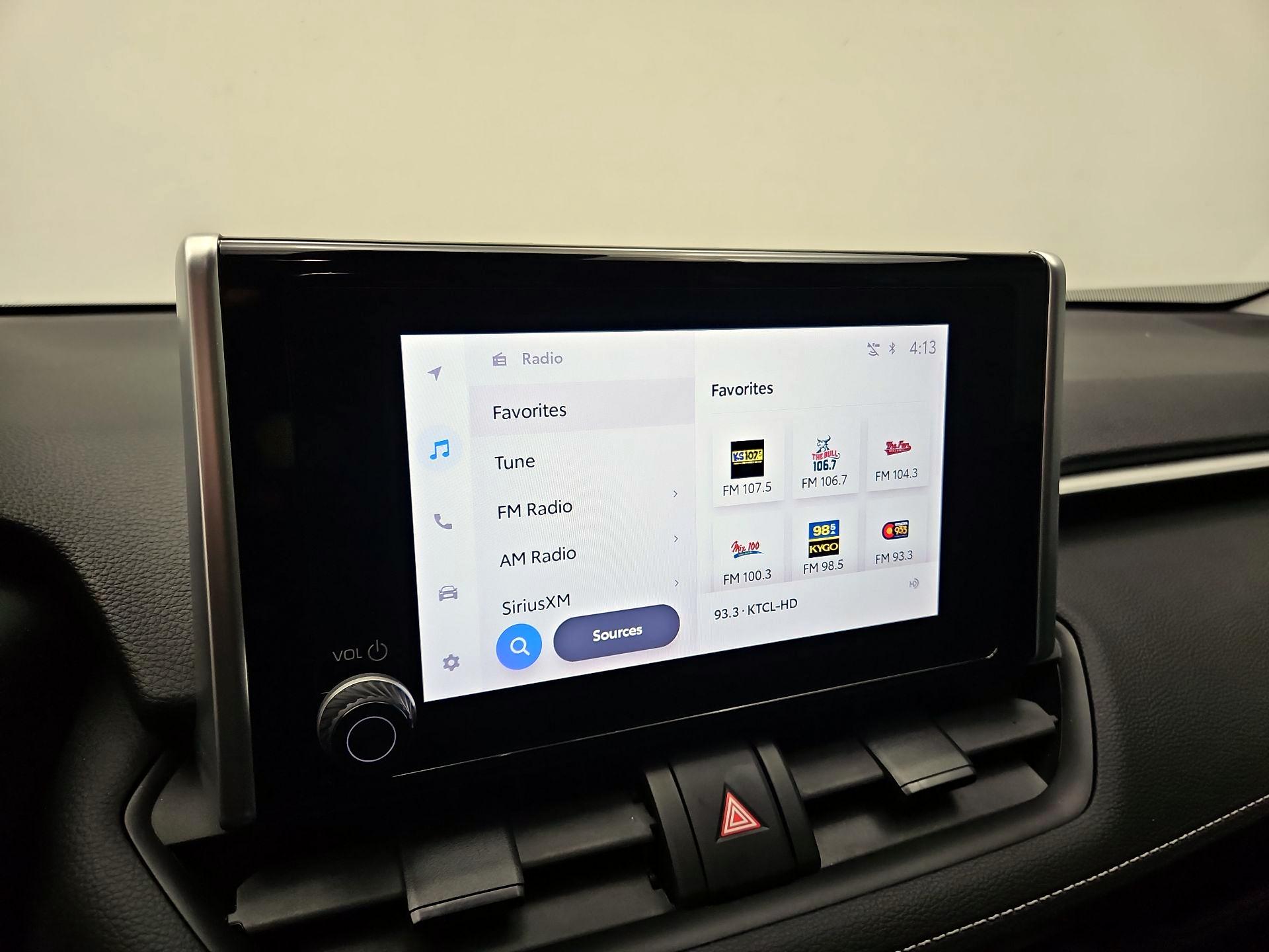 Thumbnail: 2023 Toyota RAV4 - 16