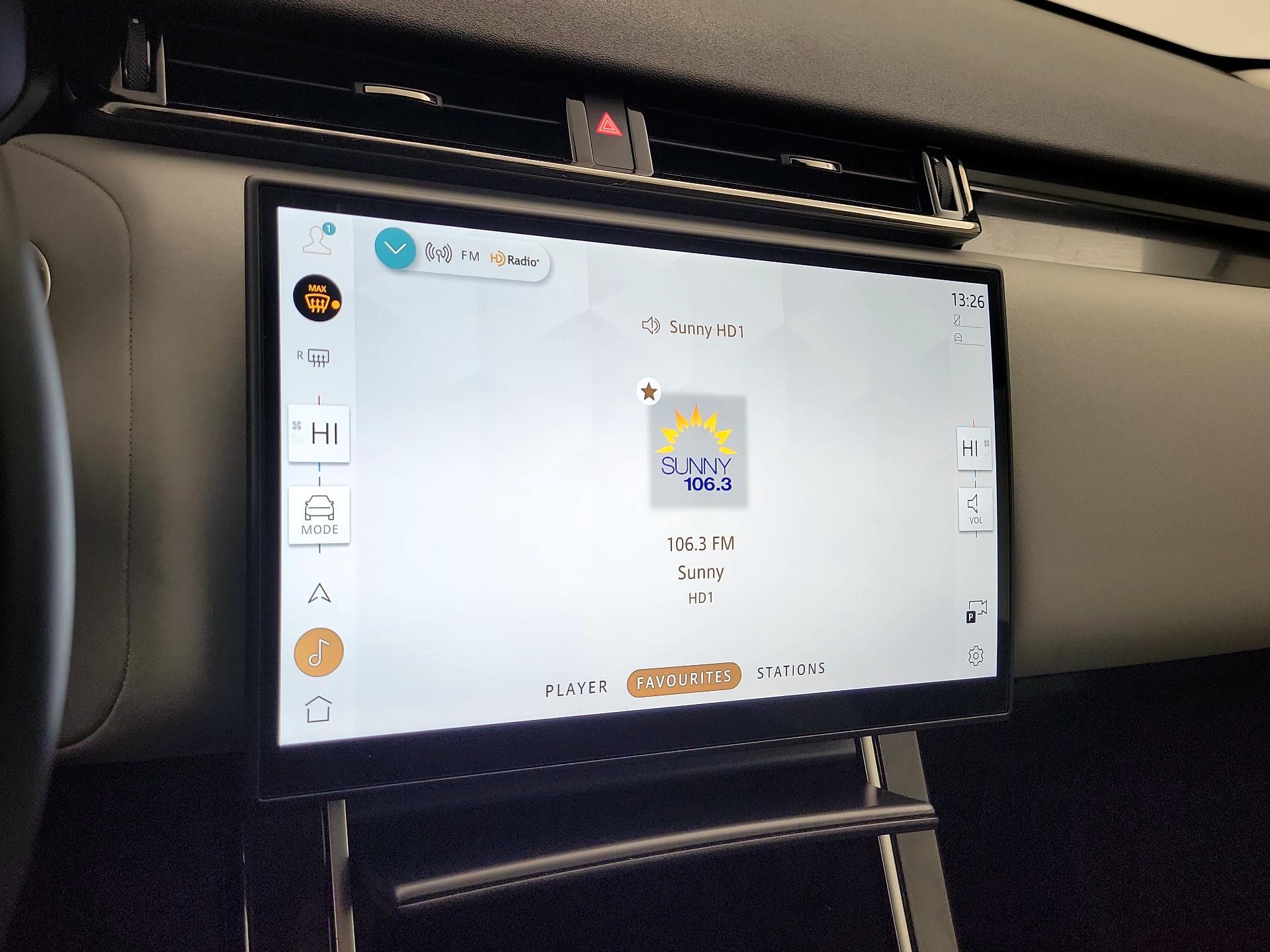 Thumbnail: 2025 Land Rover Range Rover Velar - 16