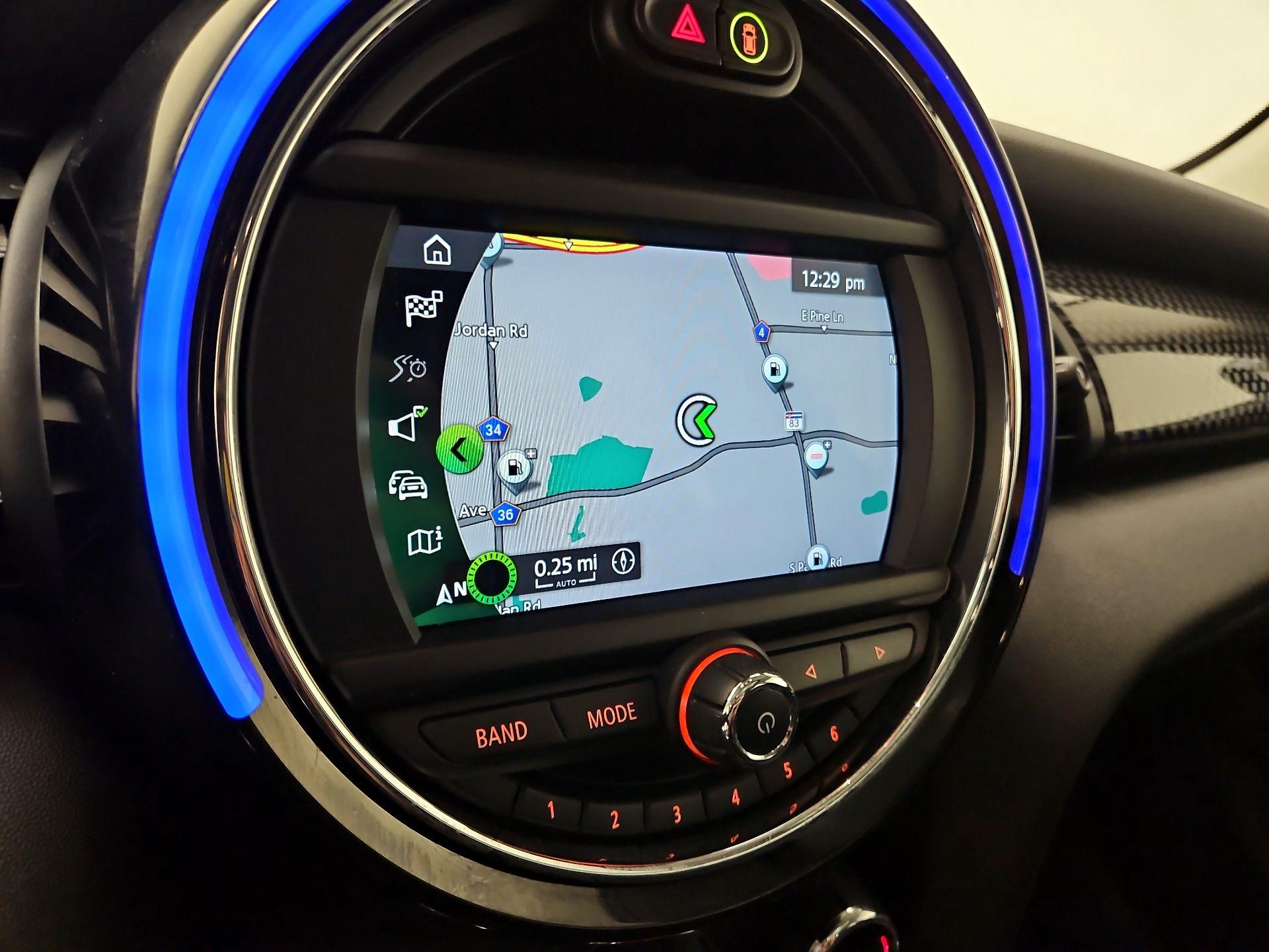 Thumbnail: 2021 MINI Cooper Hardtop - 14