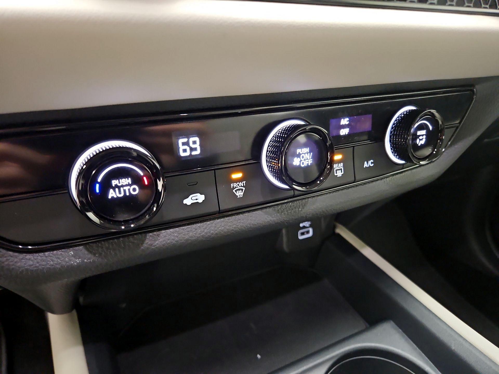 Thumbnail: 2025 Honda HR-V - 16