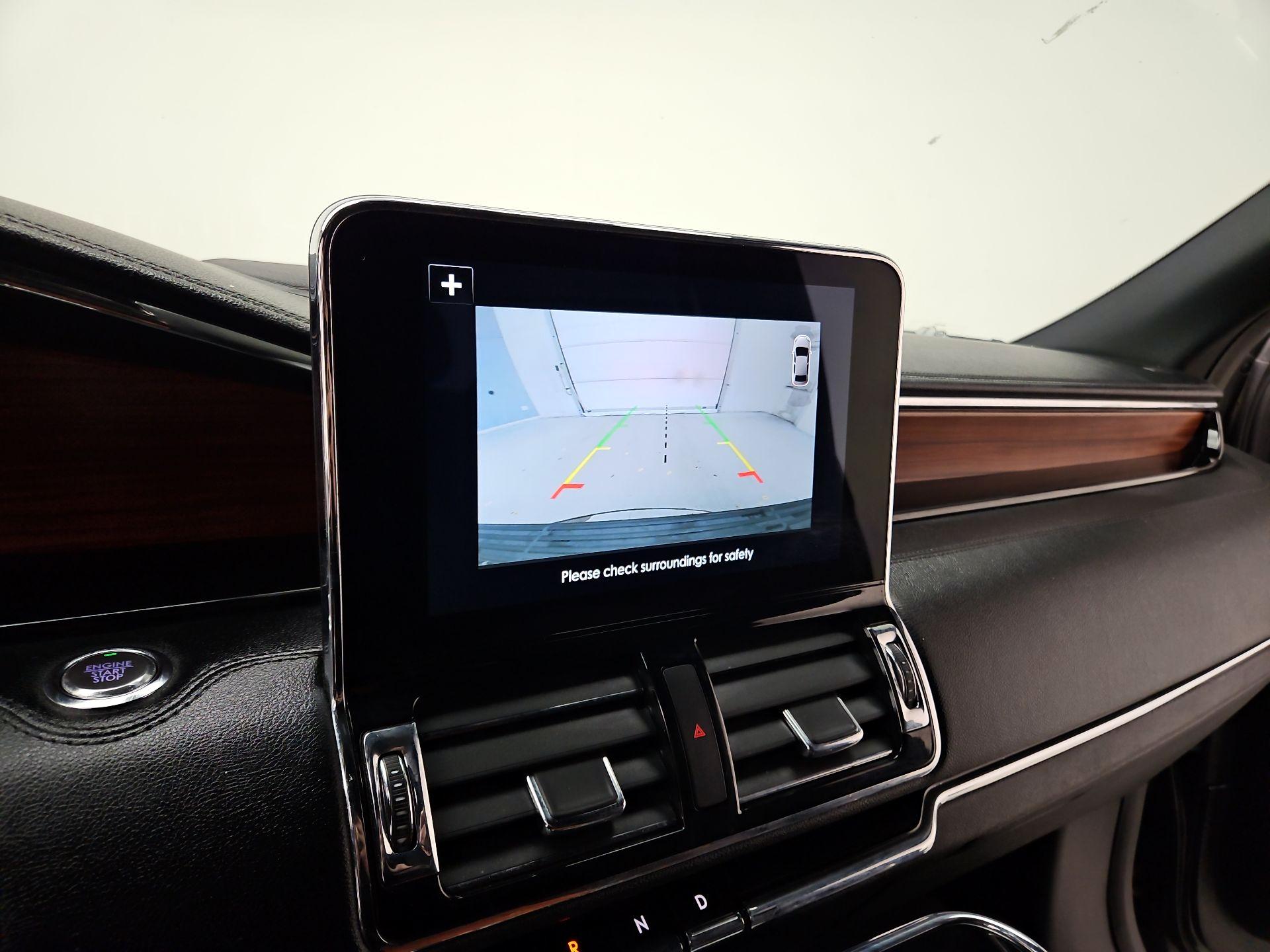 Thumbnail: 2019 Lincoln Navigator - 15