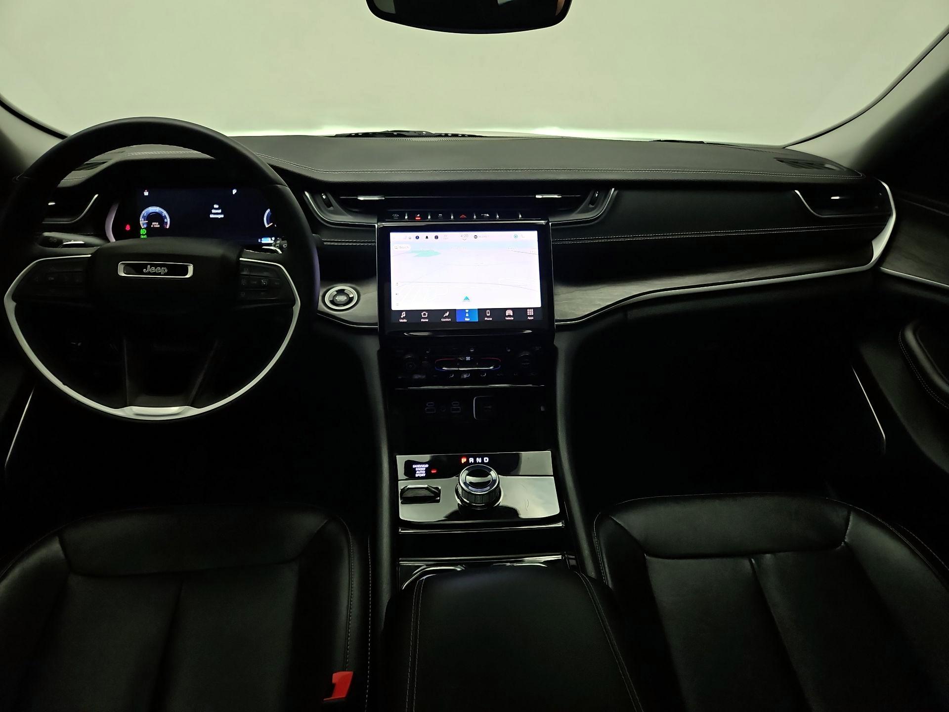 Thumbnail: 2022 Jeep Grand Cherokee - 9