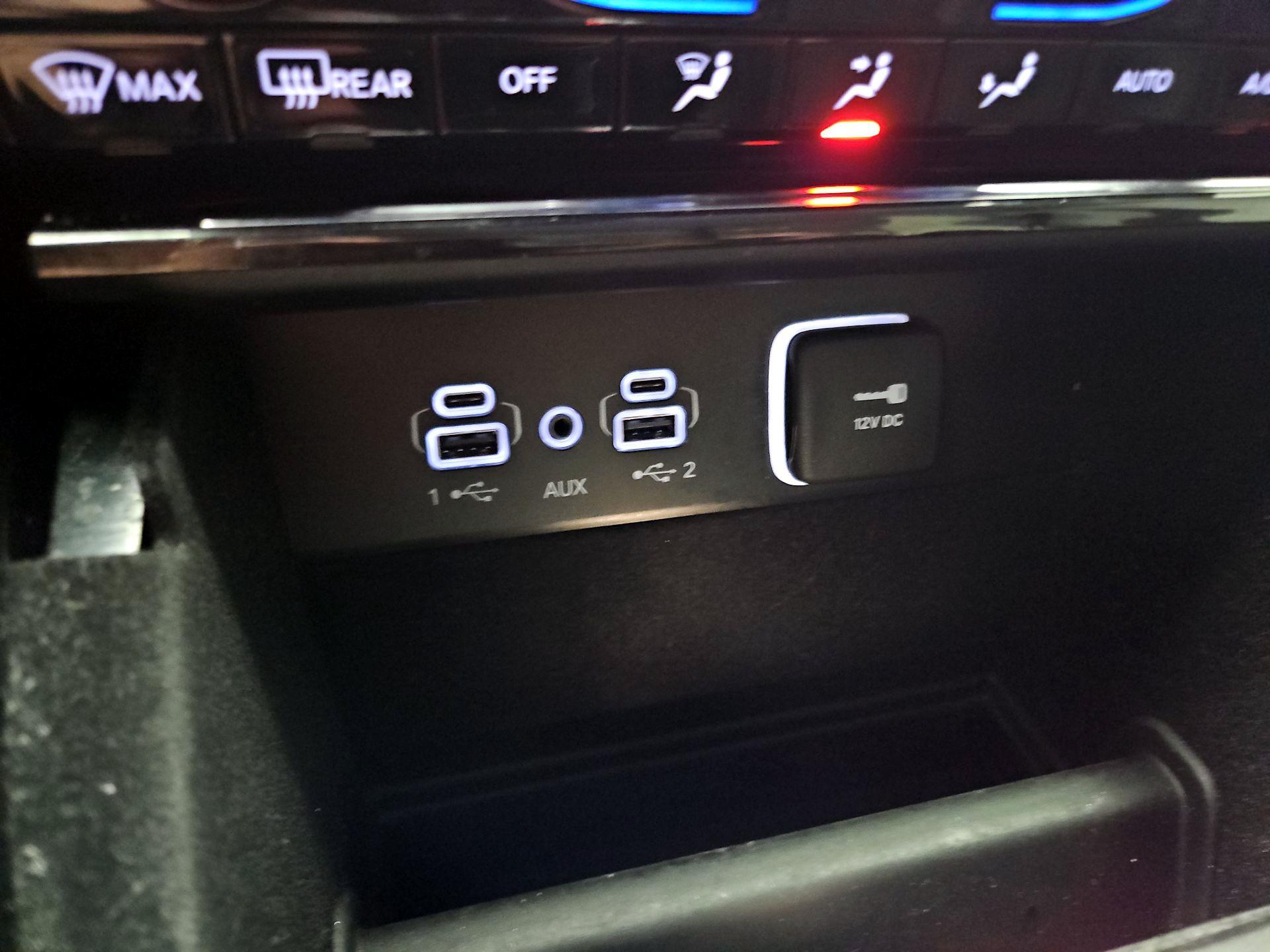 Thumbnail: 2022 Jeep Grand Cherokee - 19