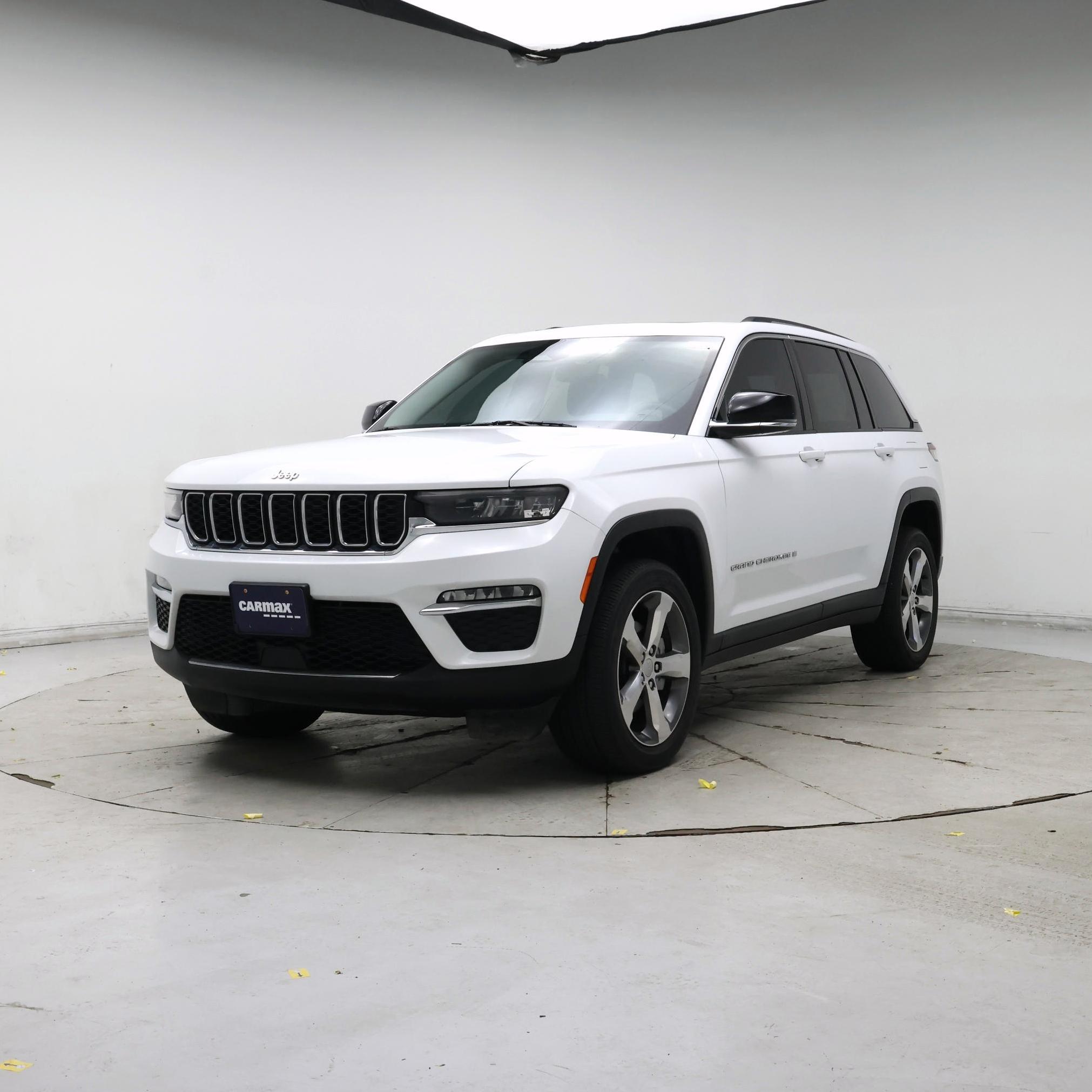 Thumbnail: 2022 Jeep Grand Cherokee - 4