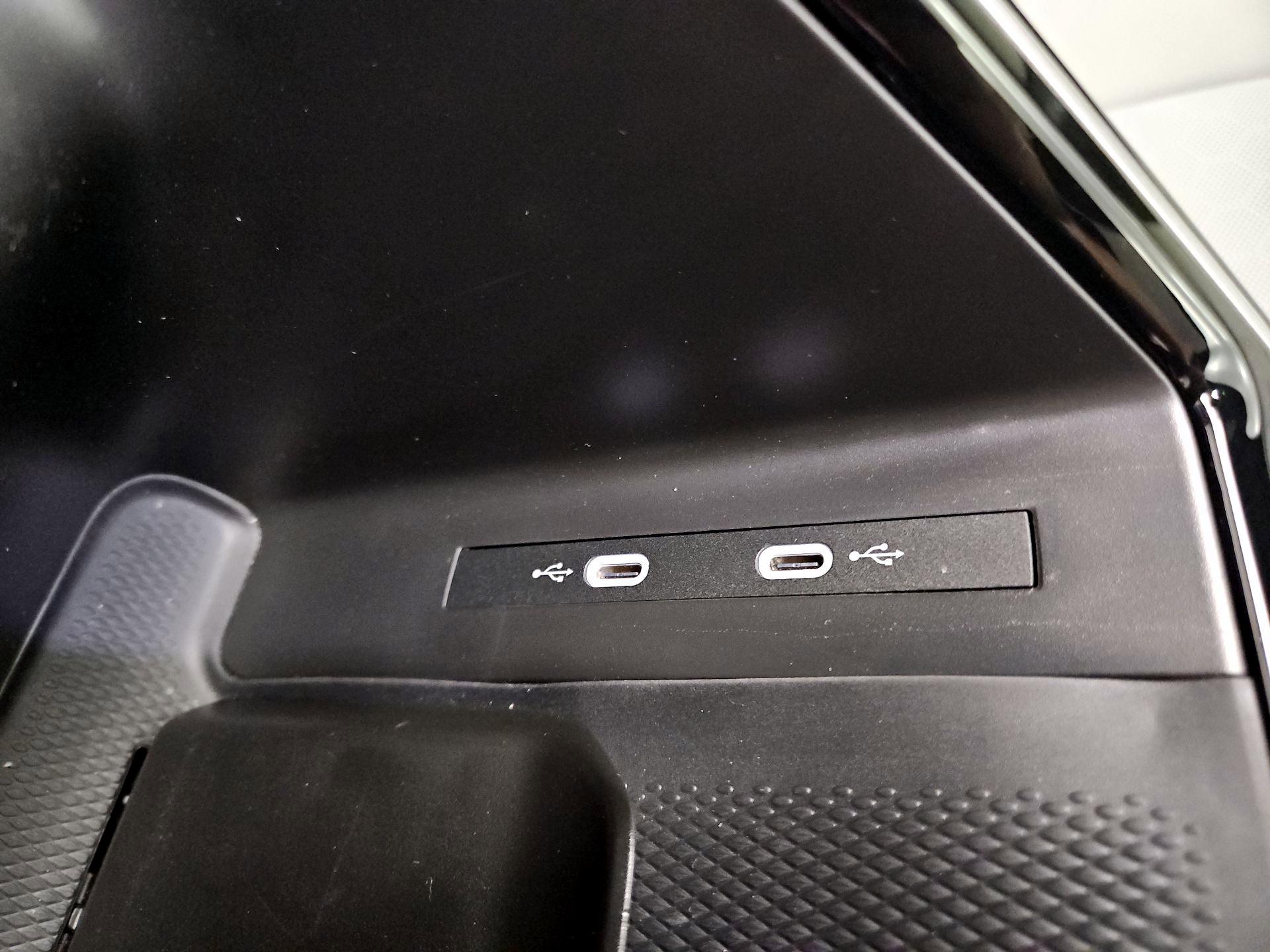 Thumbnail: 2023 Volkswagen ID.4 - 19