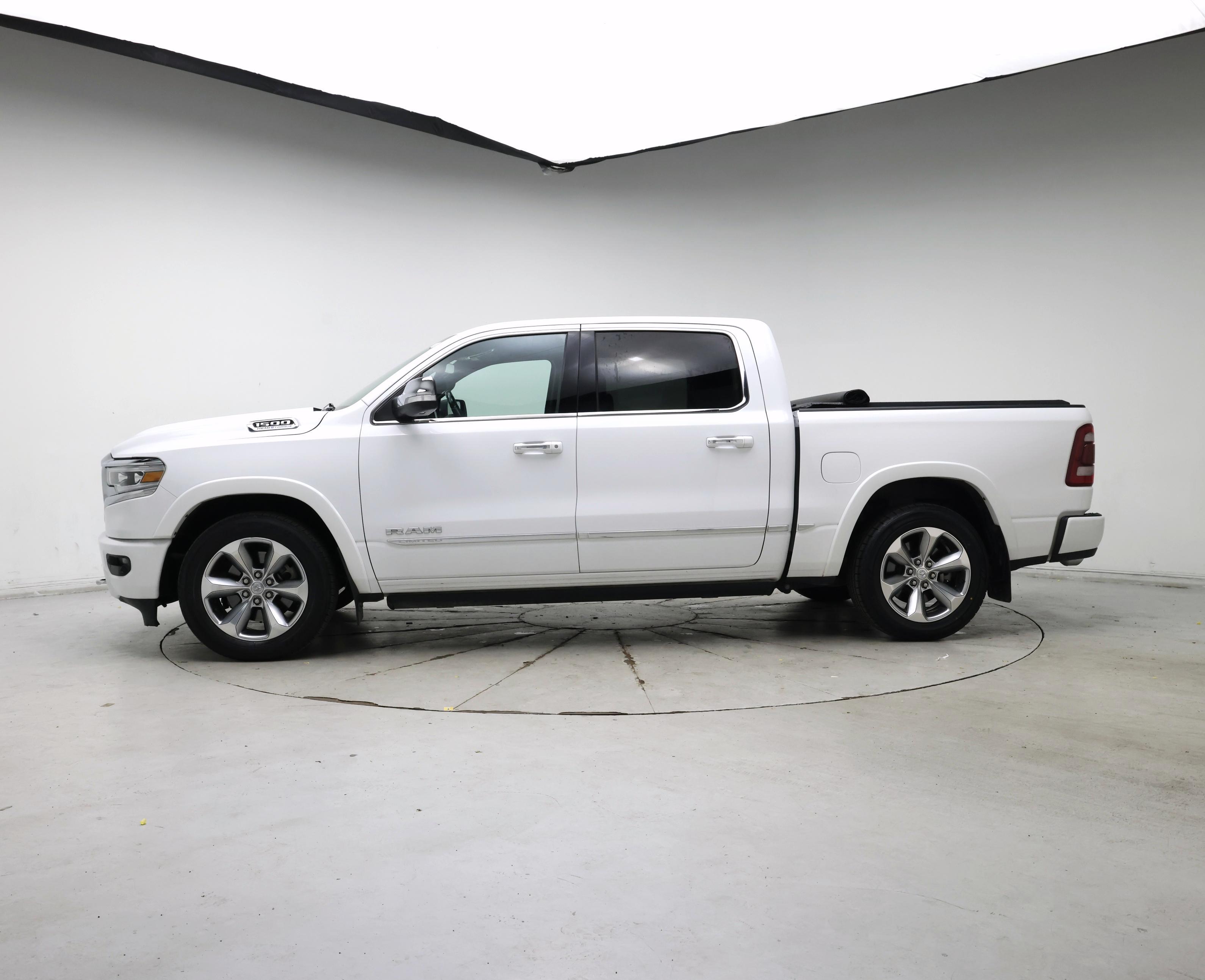 Thumbnail: 2022 RAM 1500 - 3