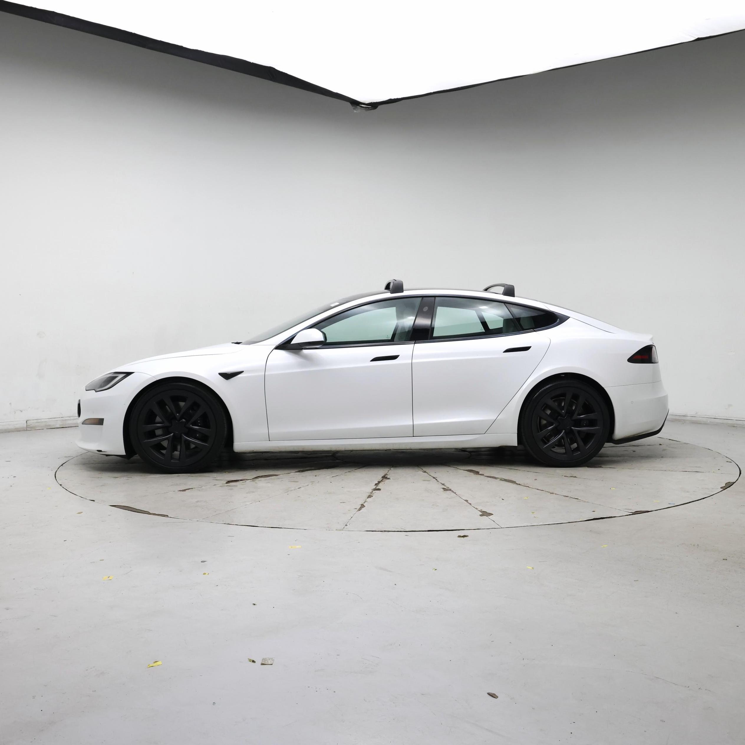 Thumbnail: 2022 Tesla Model S - 3