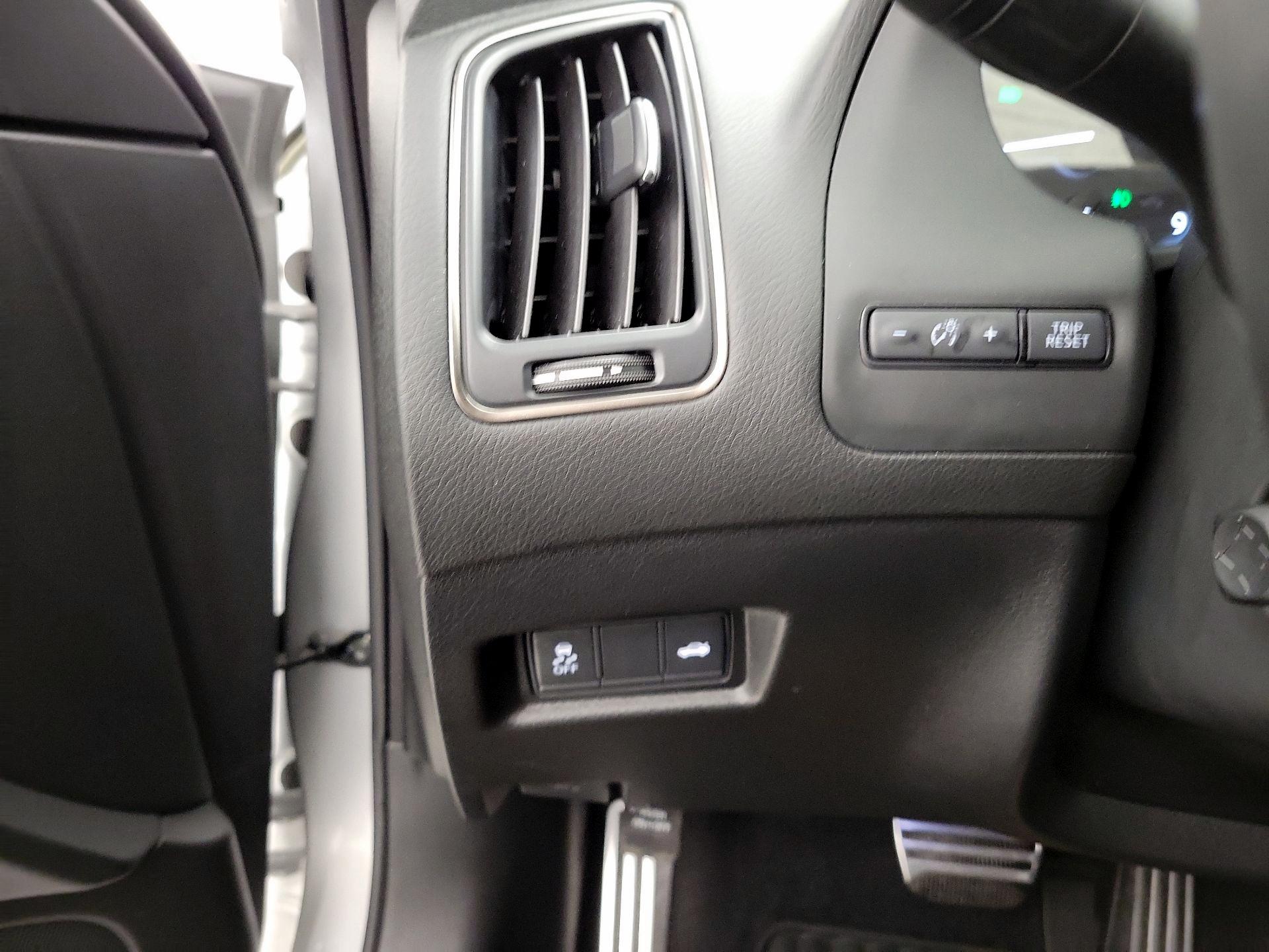 Thumbnail: 2019 INFINITI  - 13