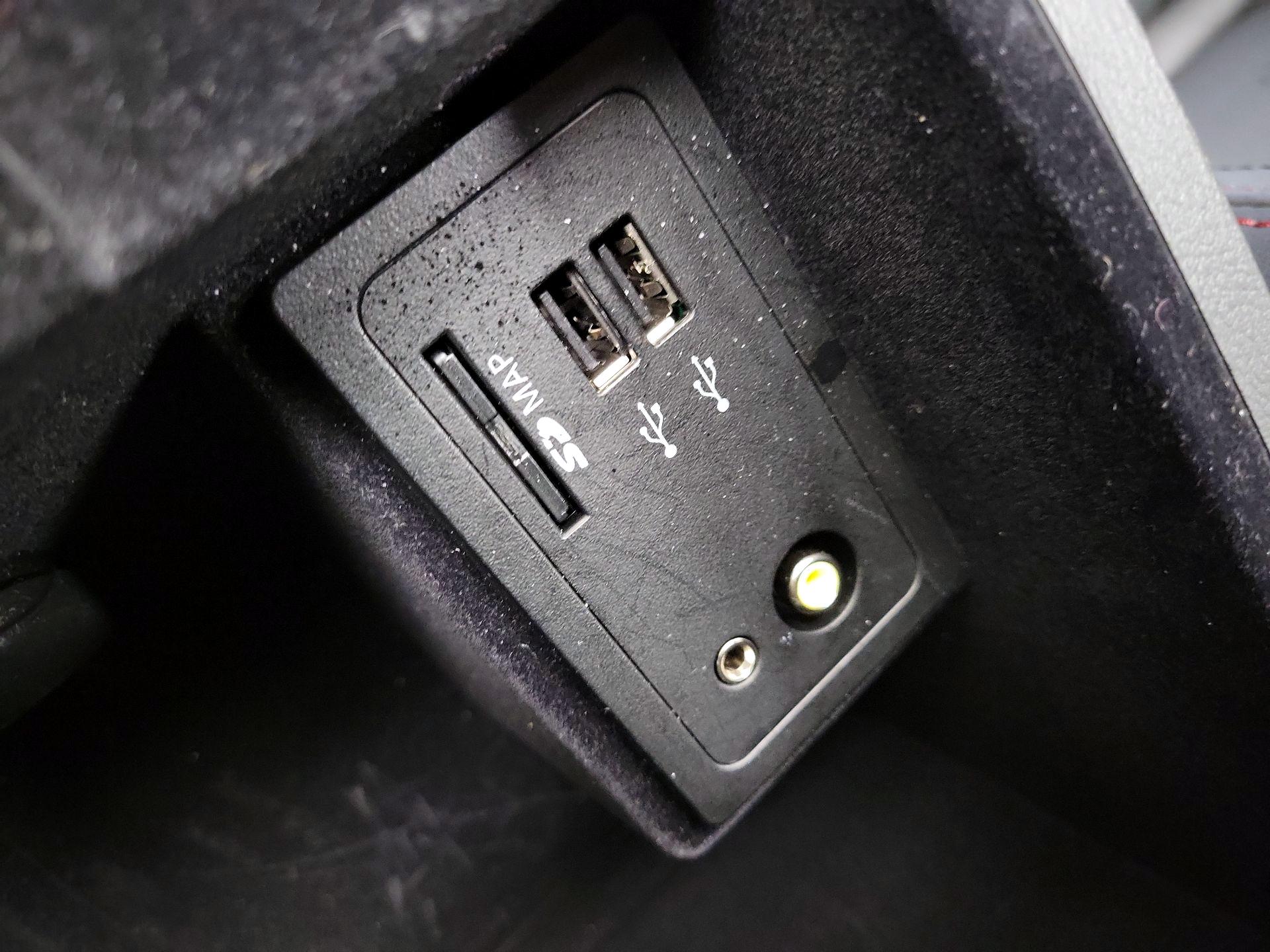 Thumbnail: 2019 INFINITI  - 19