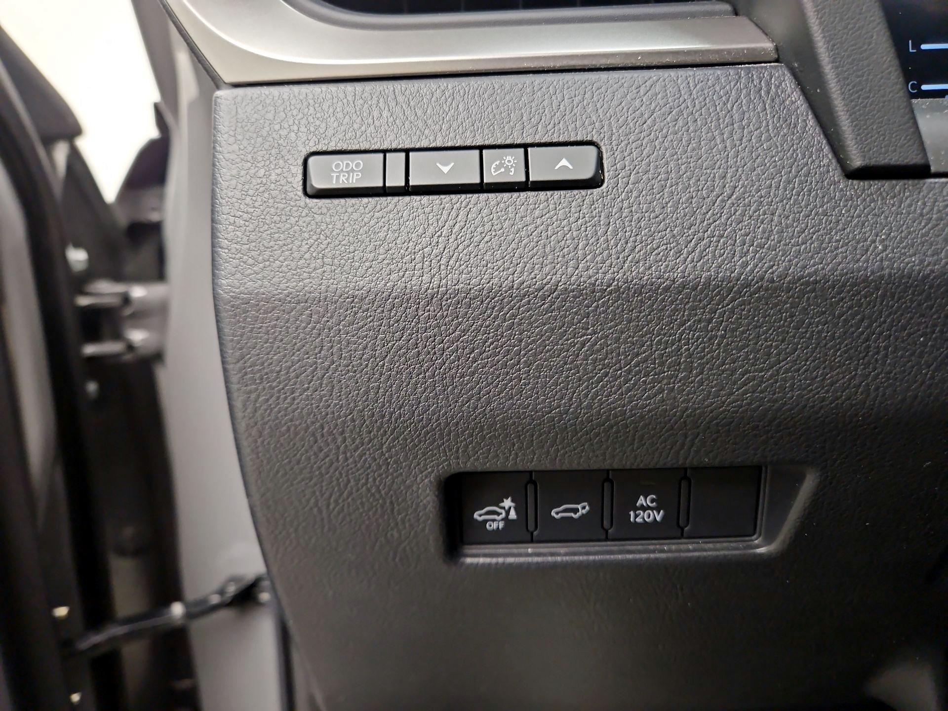 Thumbnail: 2024 Lexus GX - 13
