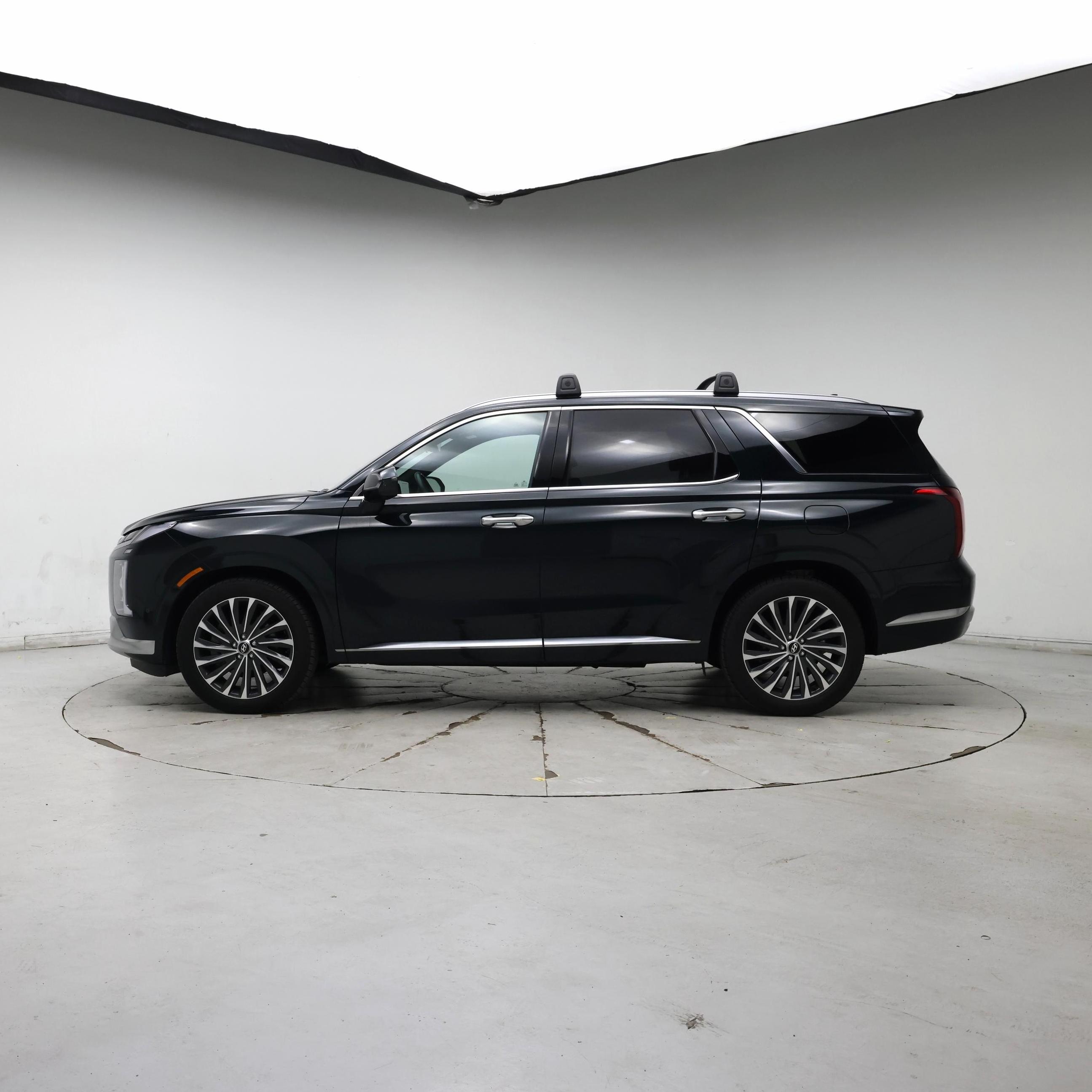 Thumbnail: 2023 Hyundai Palisade - 3
