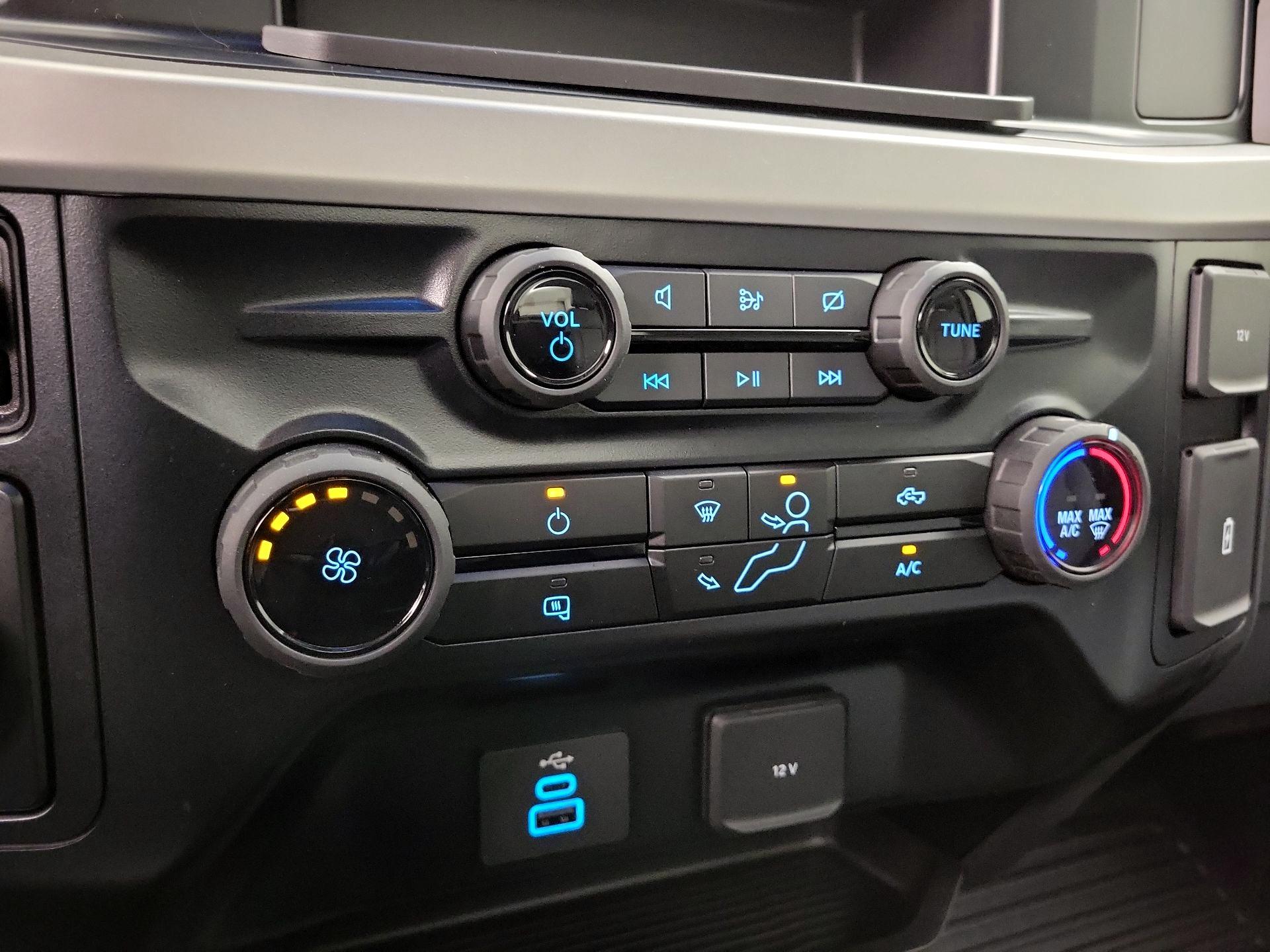 Thumbnail: 2024 Ford F-350 - 16