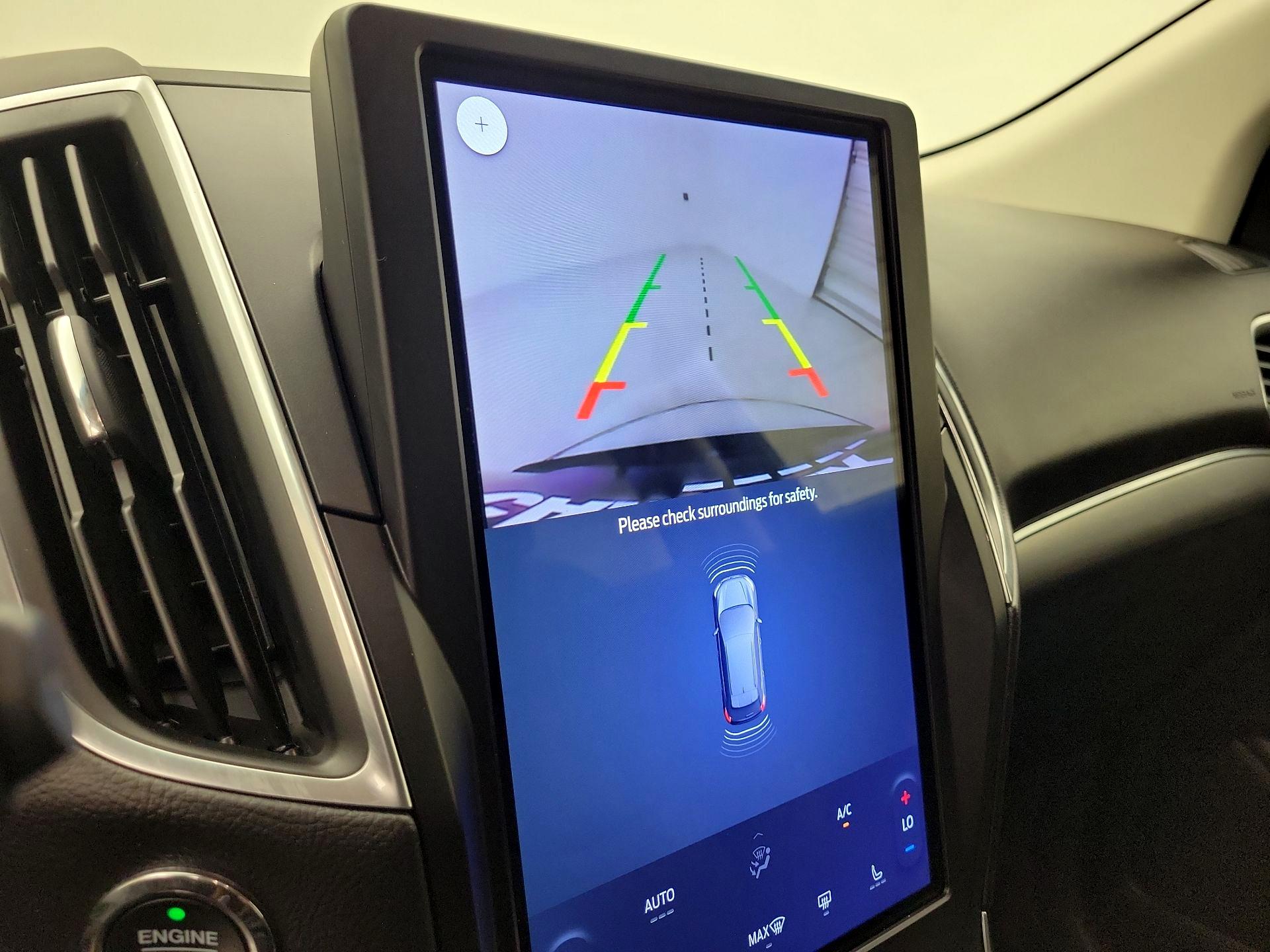 Thumbnail: 2024 Ford Edge - 14